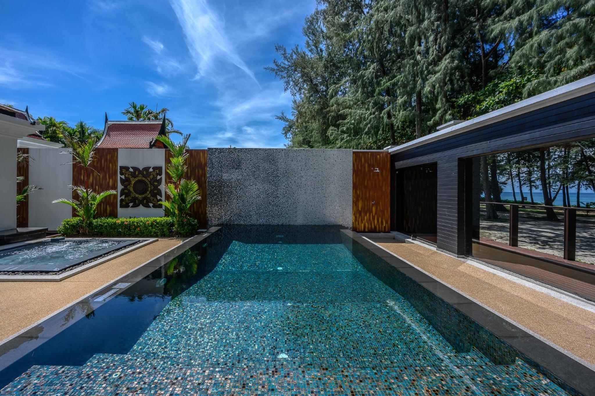 Villa 2 Br Private Pool Beachfront - Photo 9