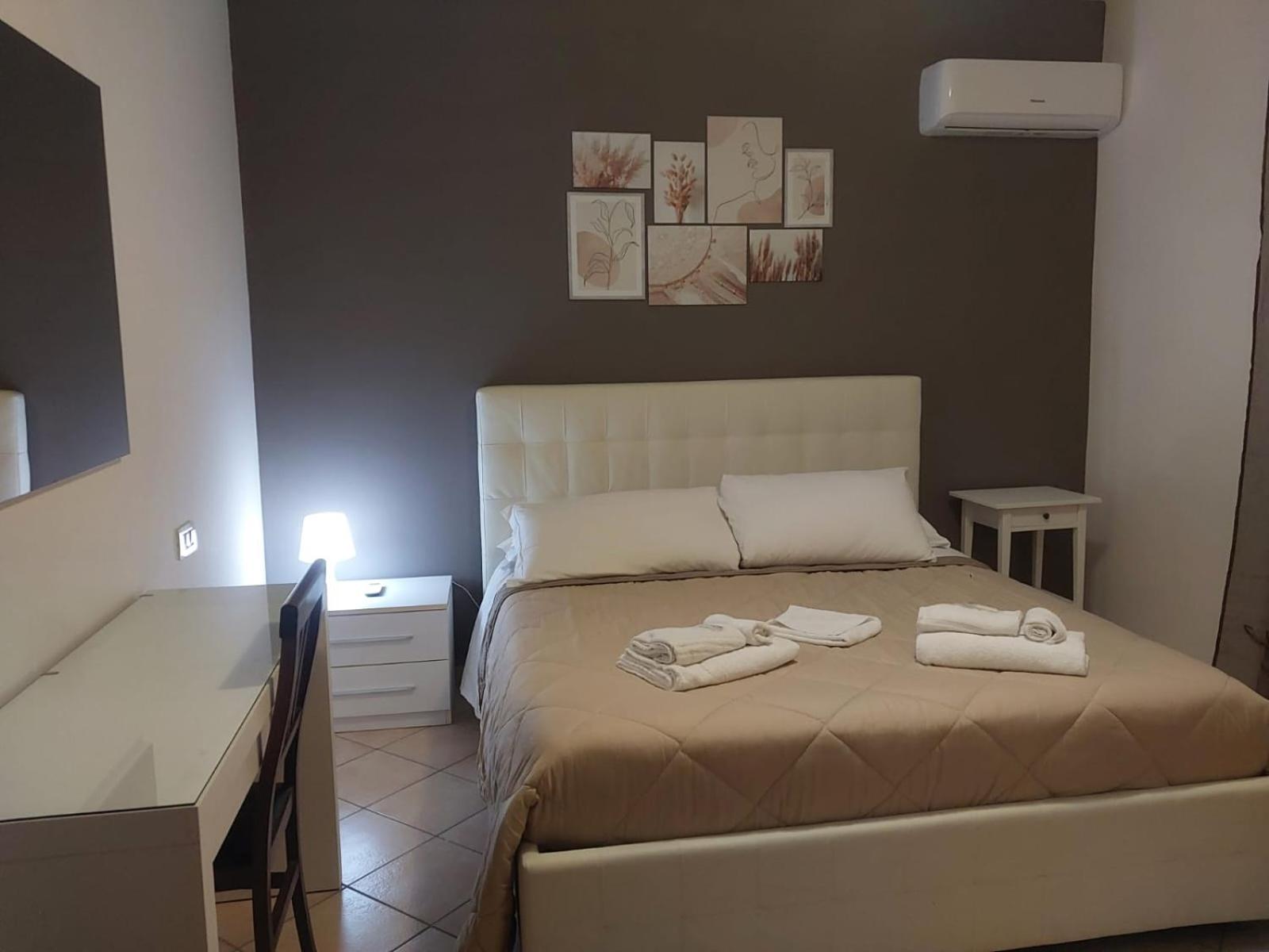 Double Room With Private Bathroom
