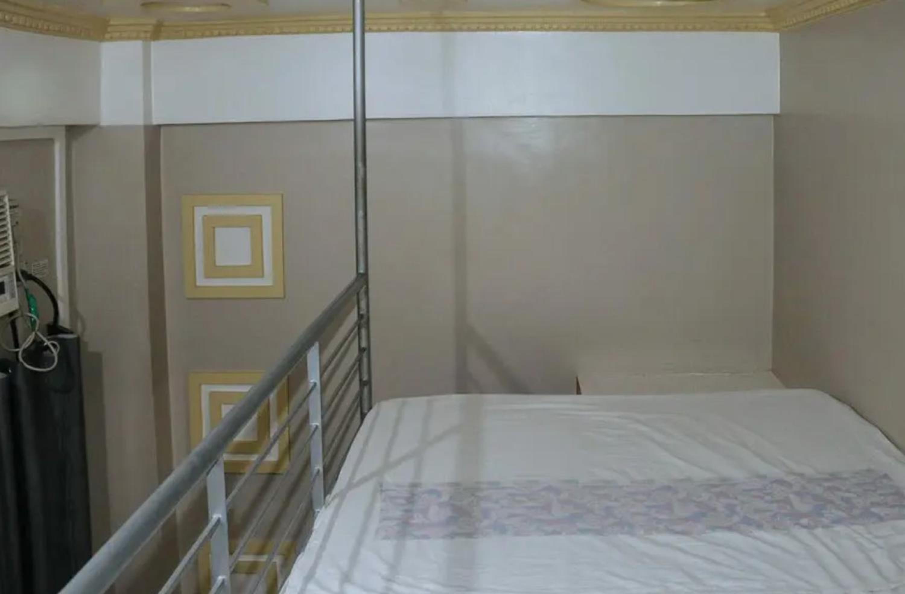Standard Double Room - Photo 3