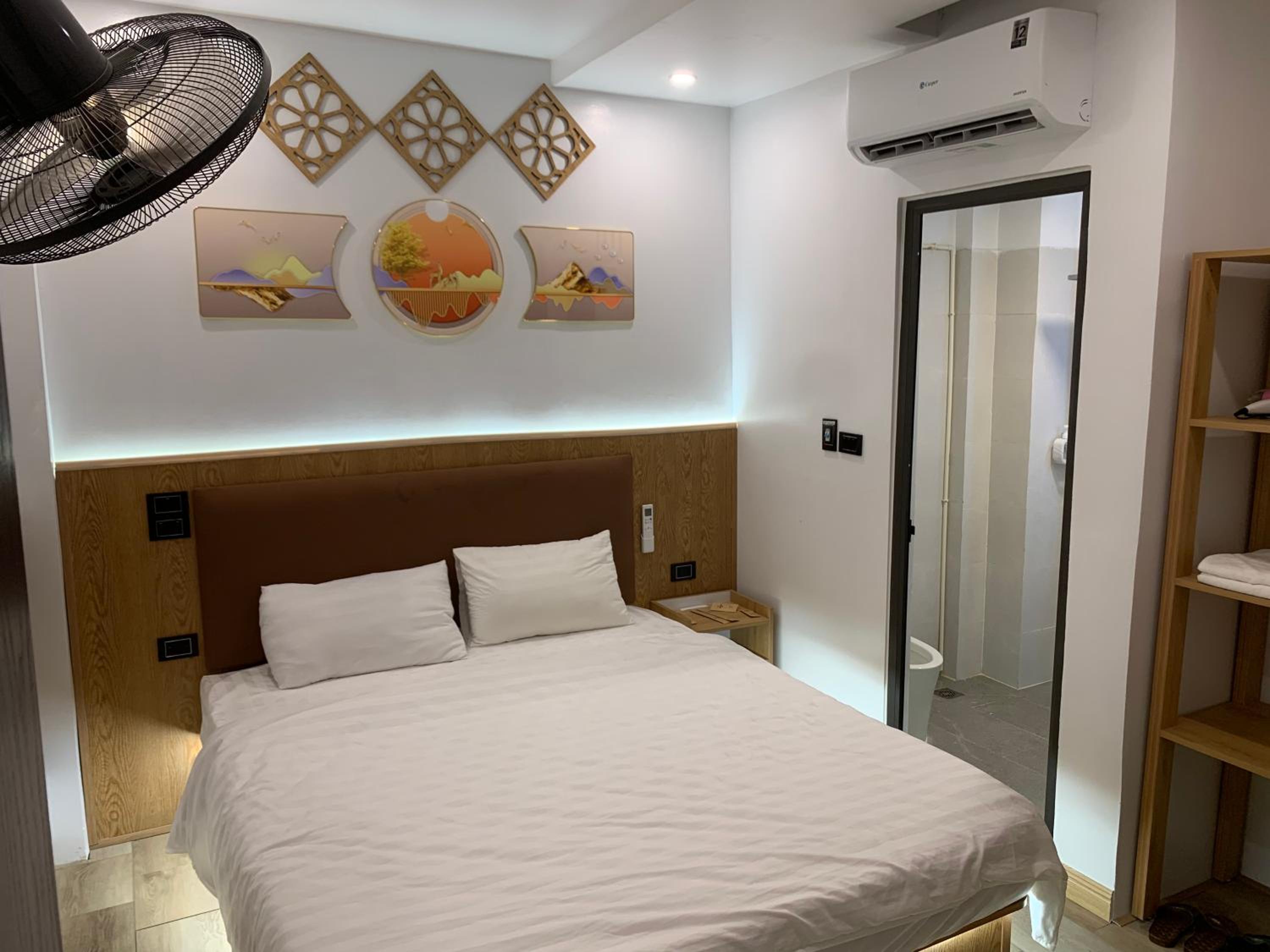 Double Room with Private Bathroom - Photo 5
