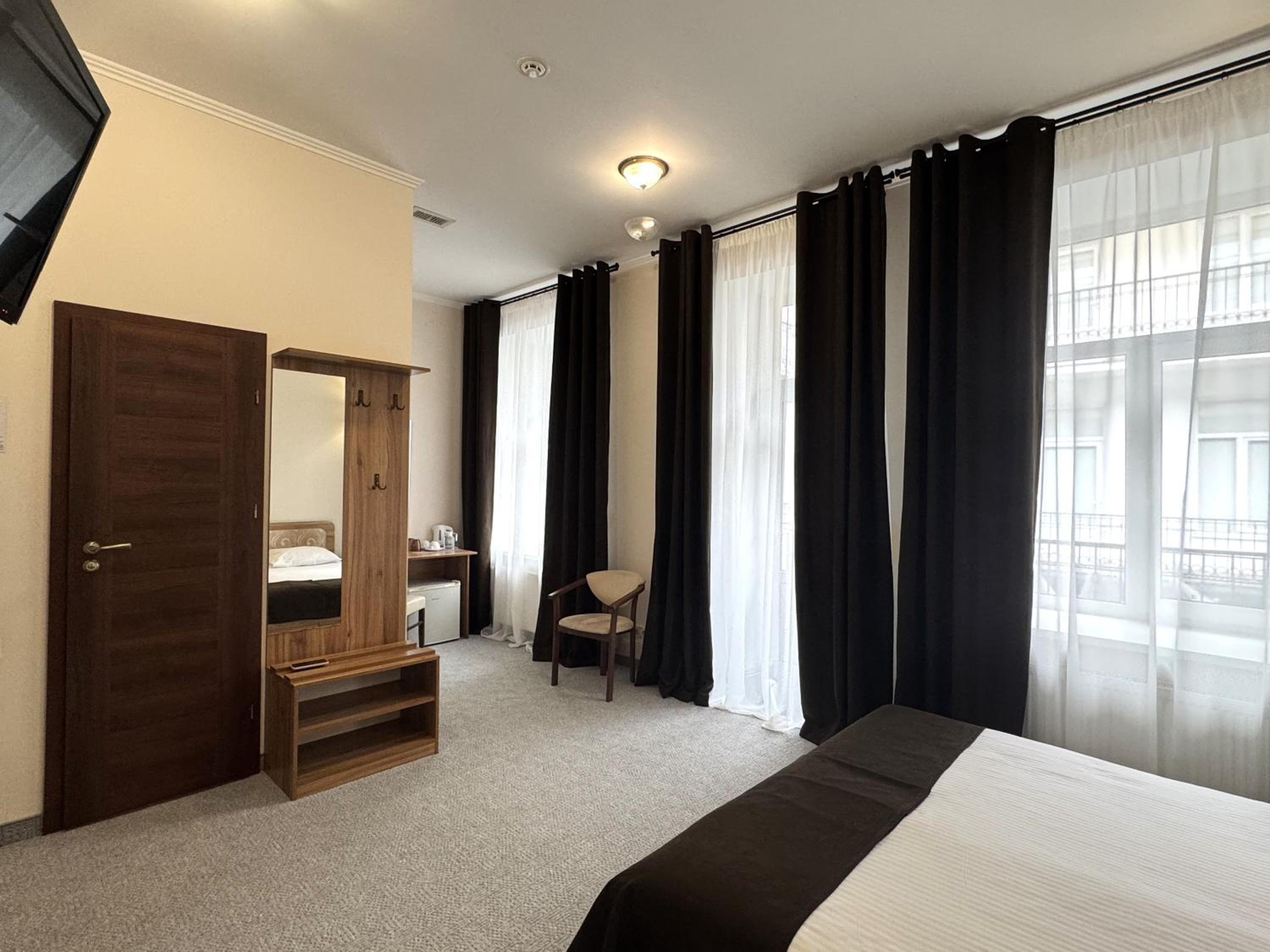 Double or Twin Room photo 1