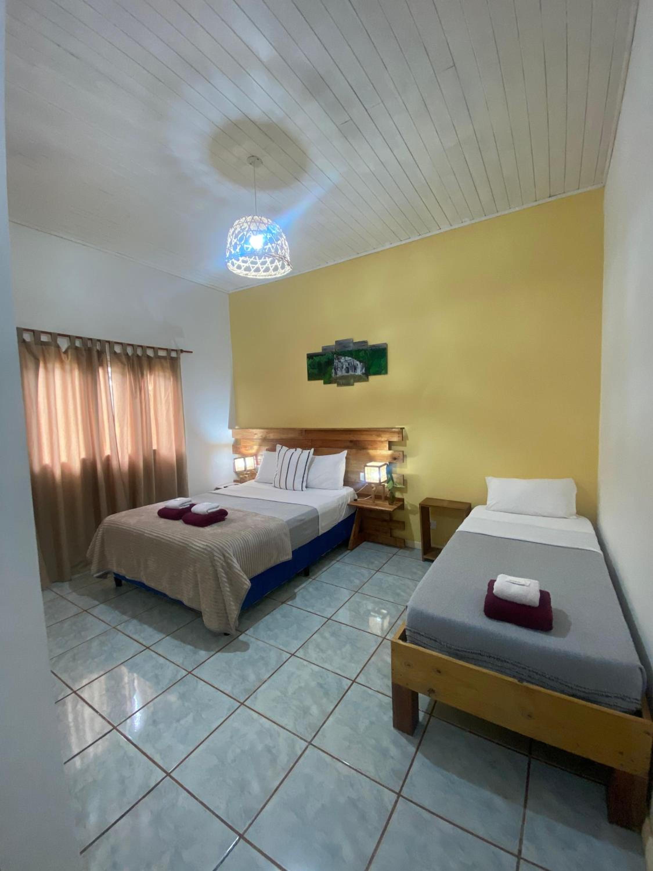 Triple Room with Private Bathroom photo 1