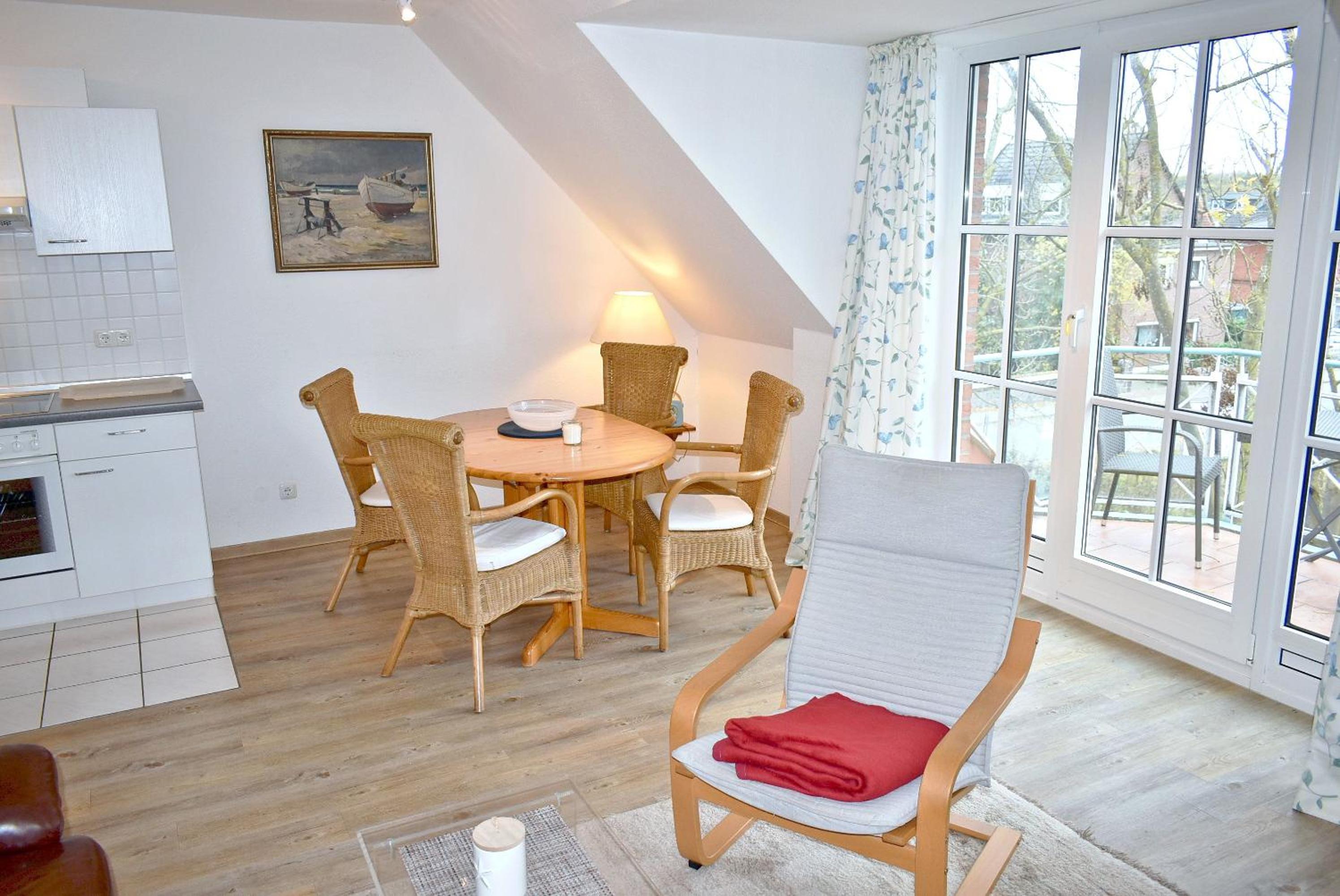 Two-Bedroom Apartment with Shower  photo 2