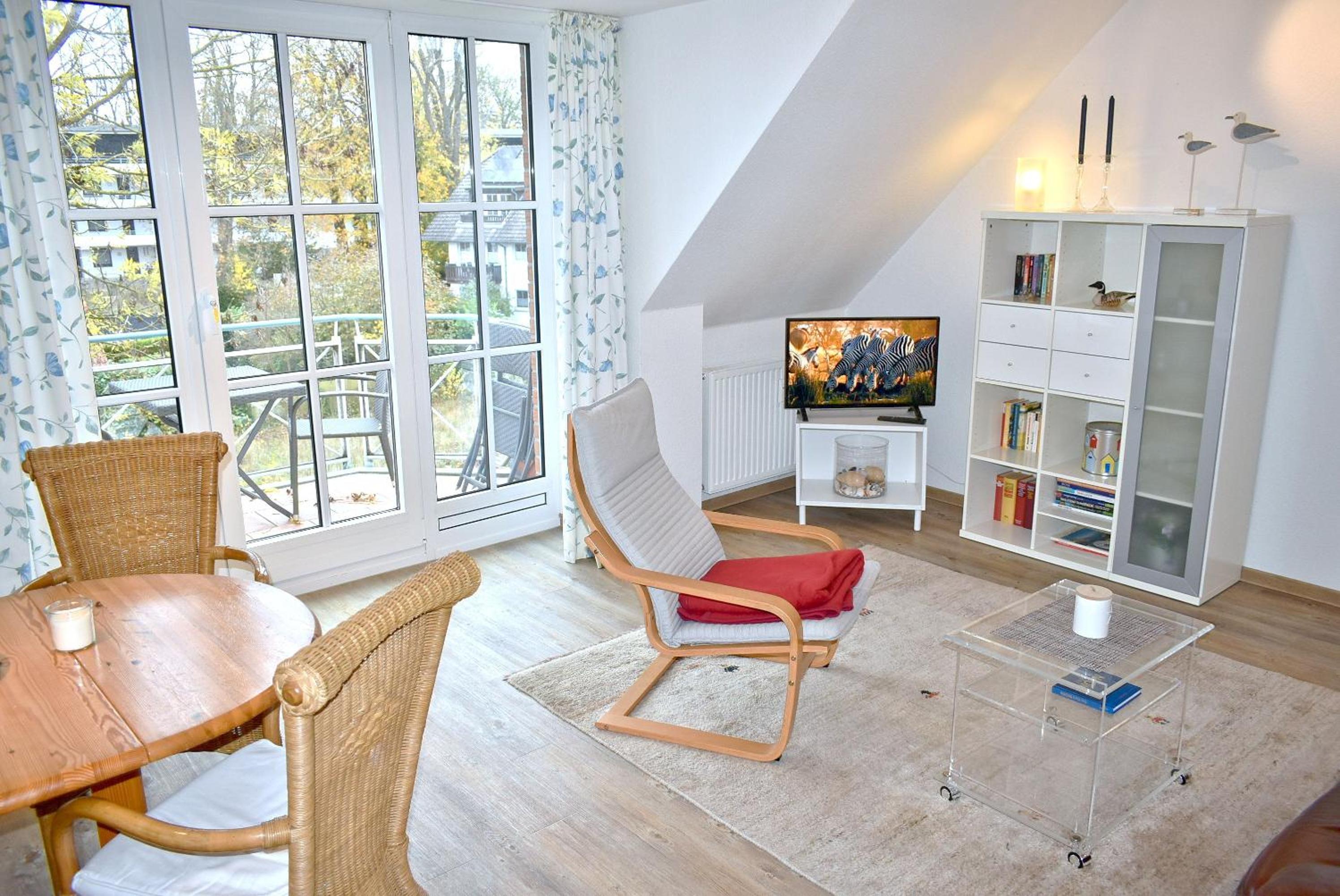 Two-Bedroom Apartment with Shower  photo 1