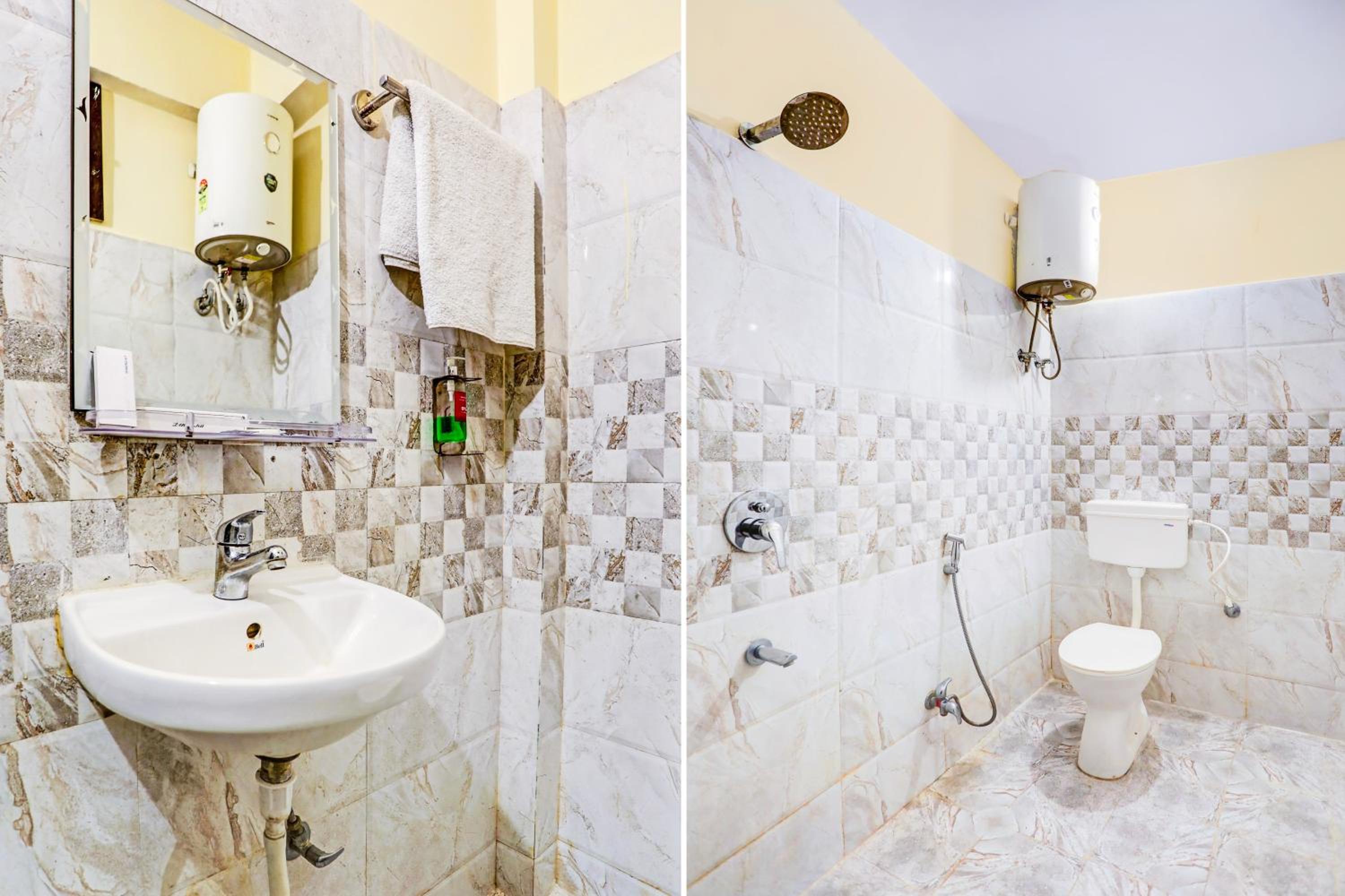 Classic Triple Room photo 2