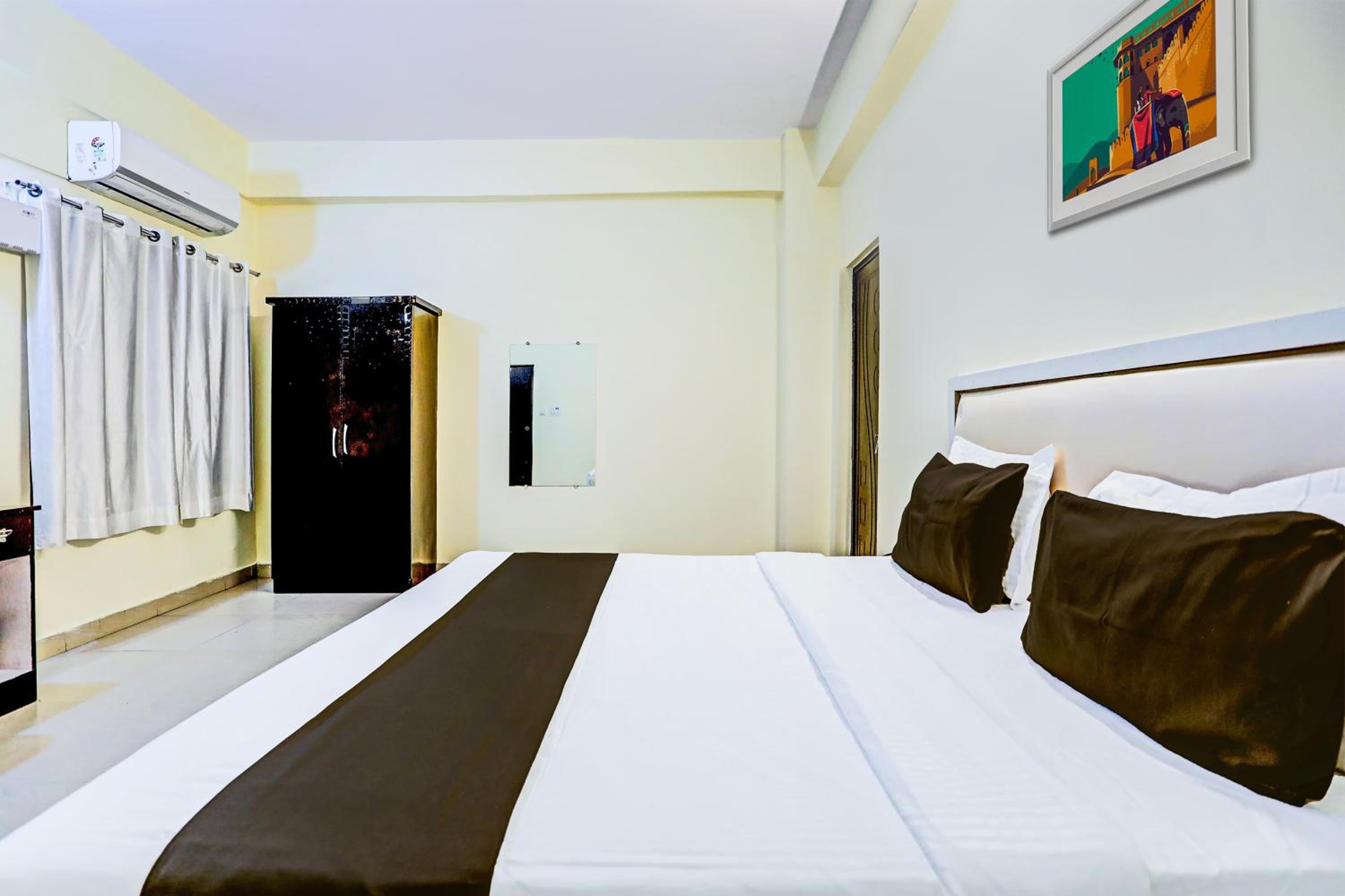 Classic Triple Room photo 1
