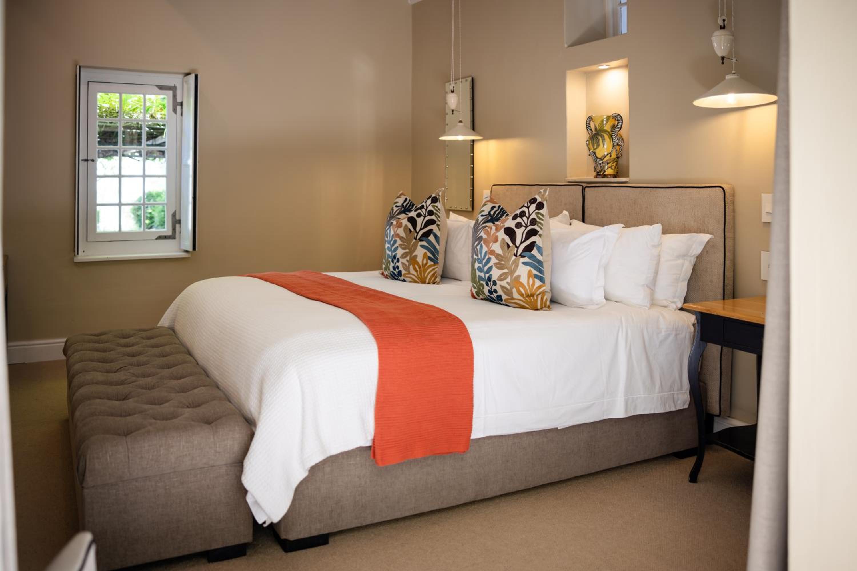 Luxury Suite with Private Patio - Photo 7