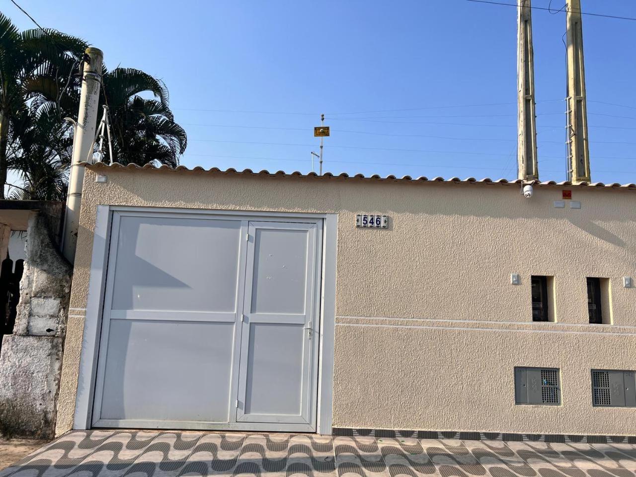 Two-Bedroom House photo 3