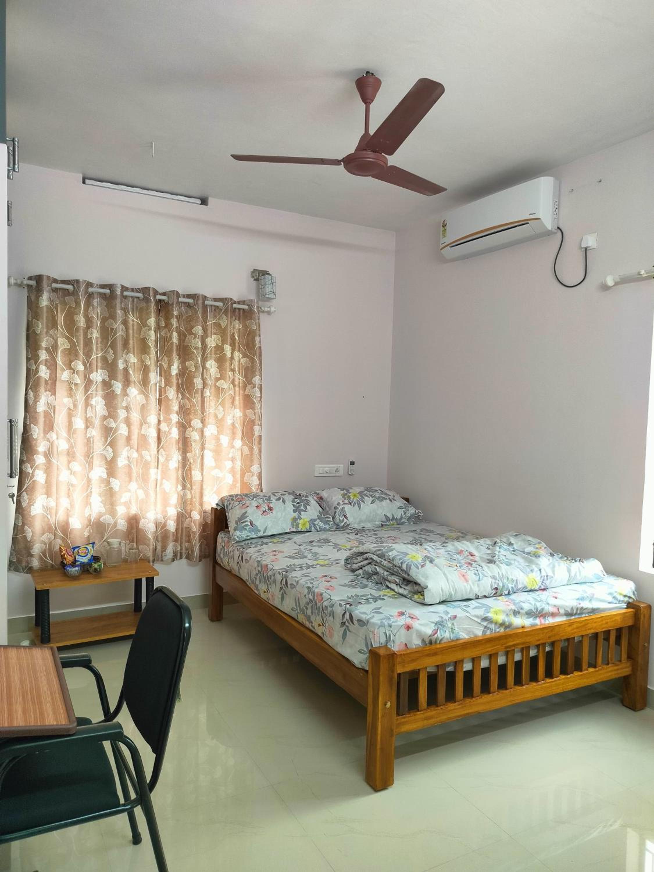 Double Room with Private Bathroom photo 1