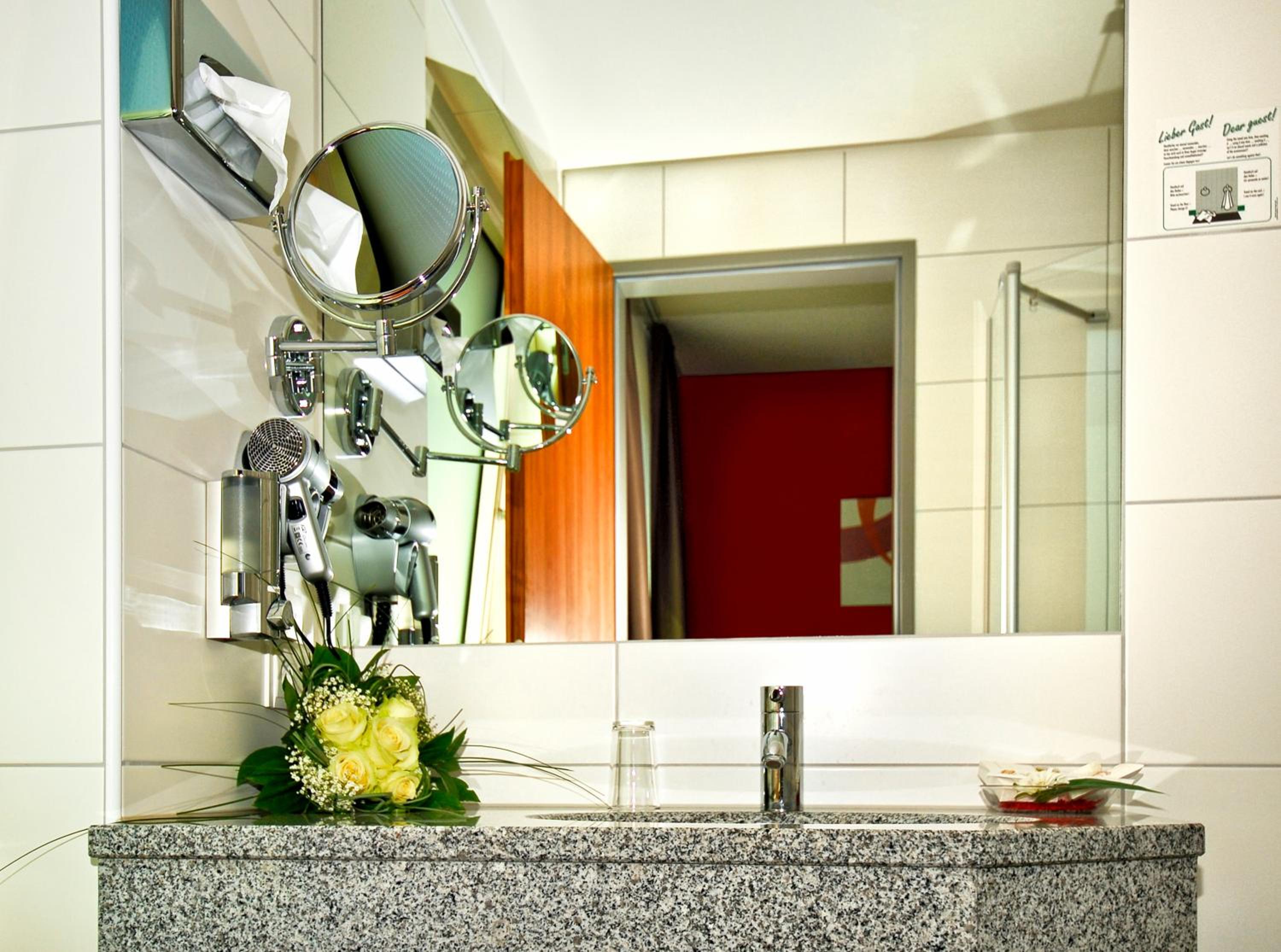 Double Room - Photo 7