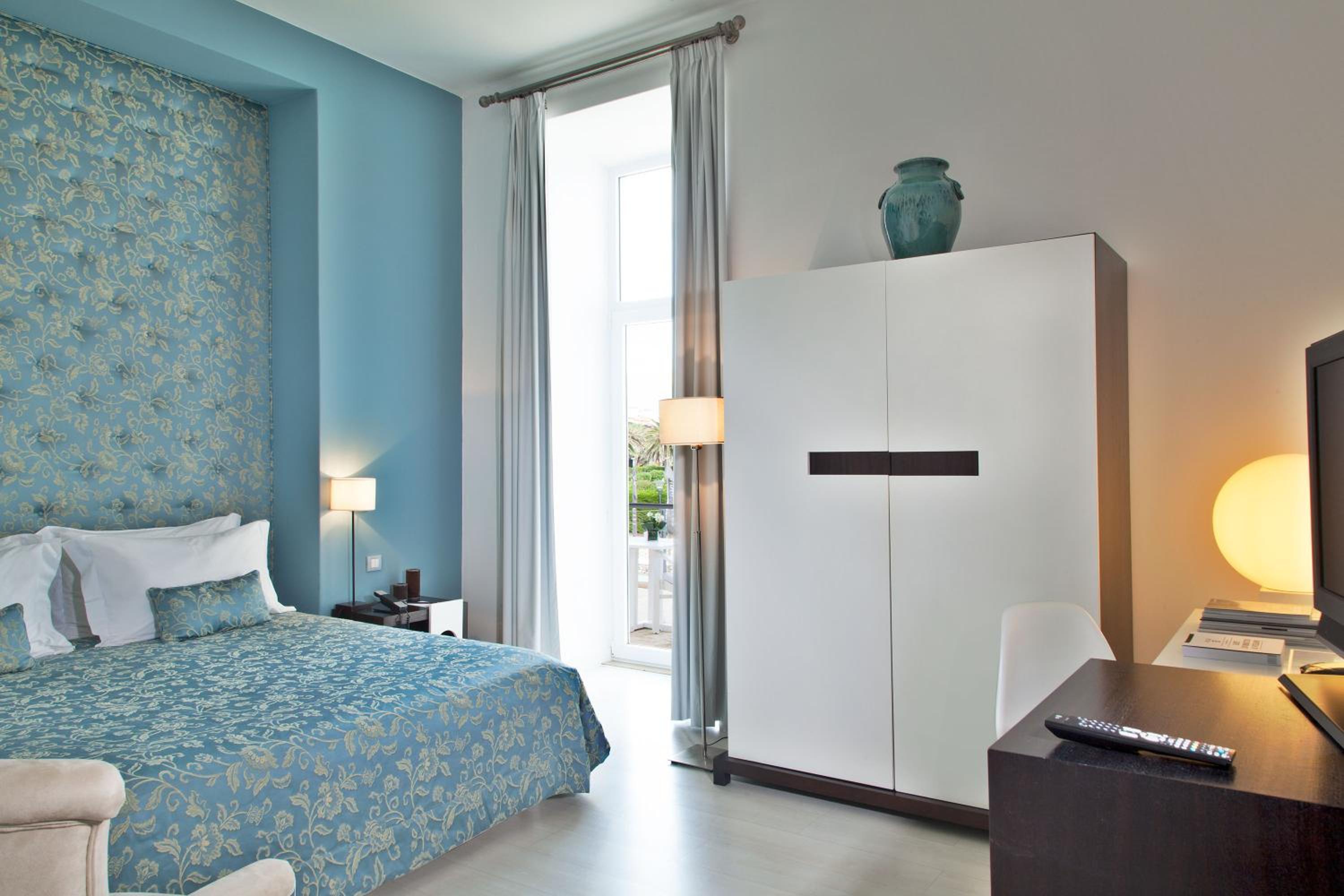 Standard Double Room - Photo 2