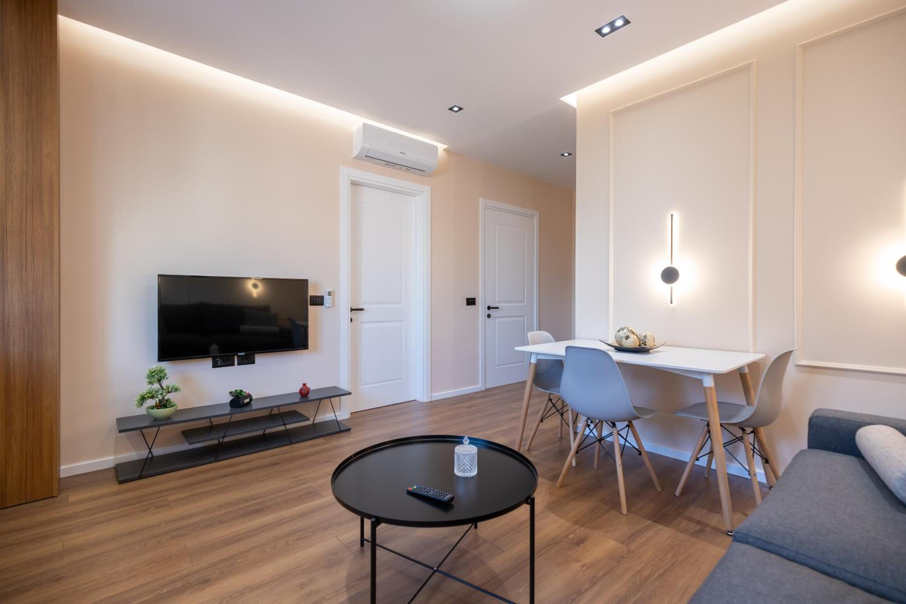 Apartment with City View