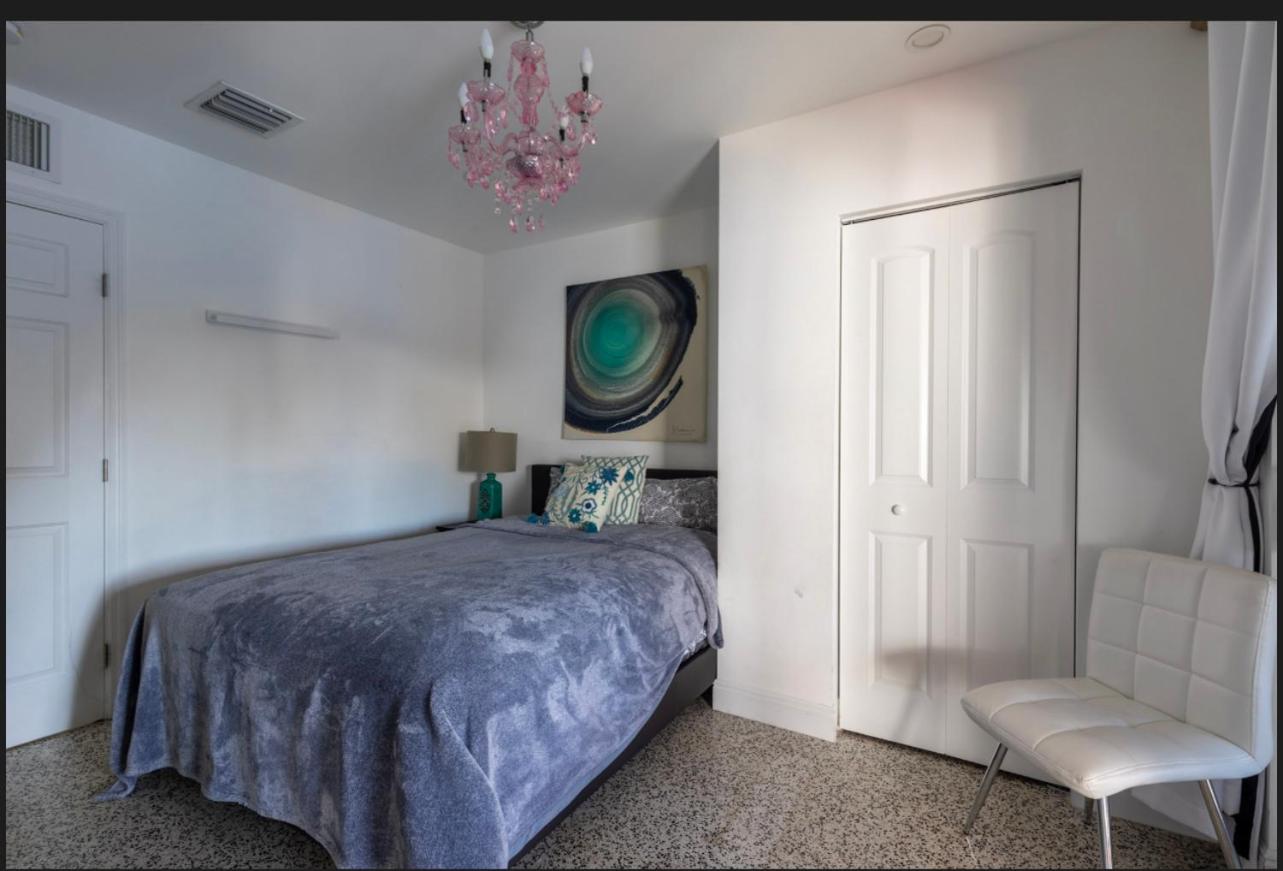 Three-Bedroom Villa photo 3