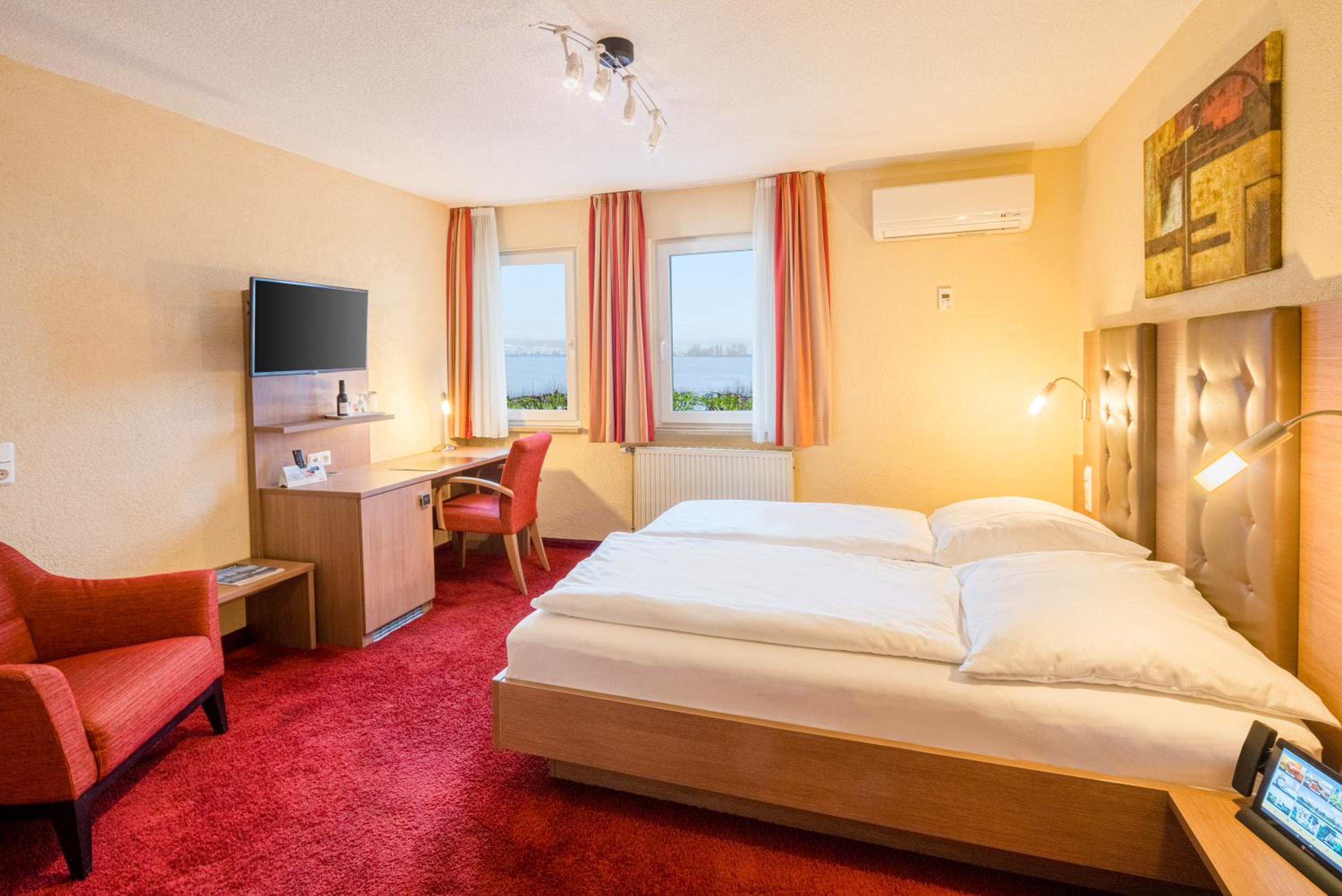 Double Room - Photo 5