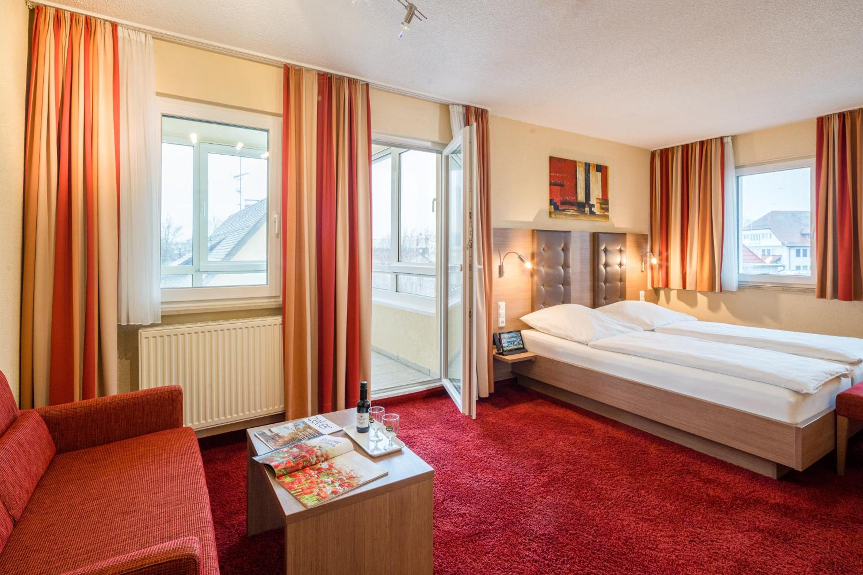 Double Room - Photo 3