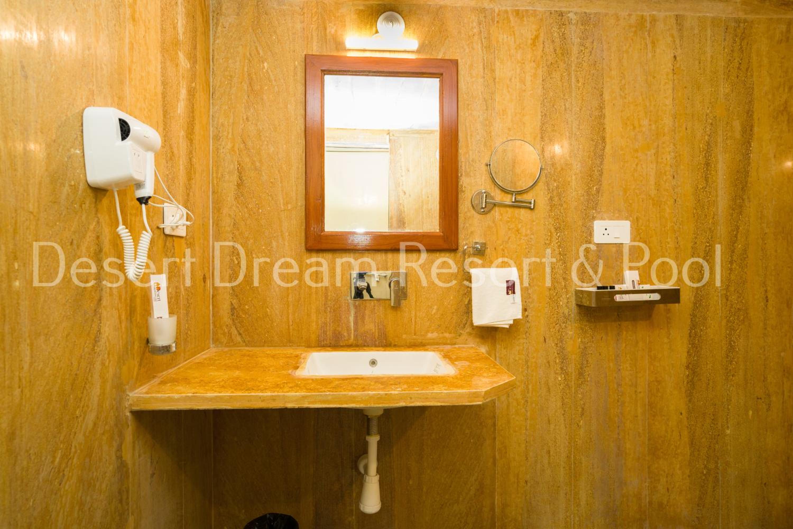 Luxury Triple Room