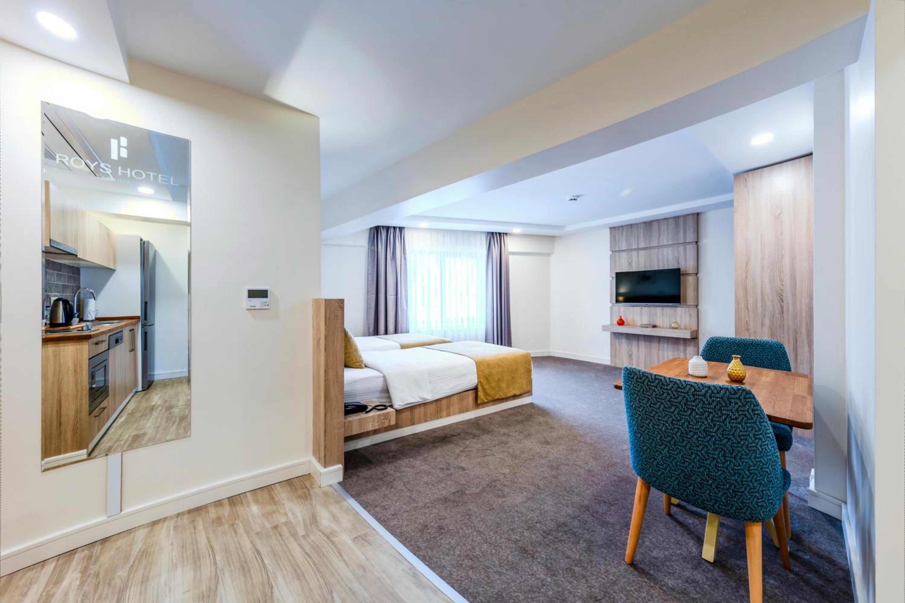 Twin Room with City View photo 3