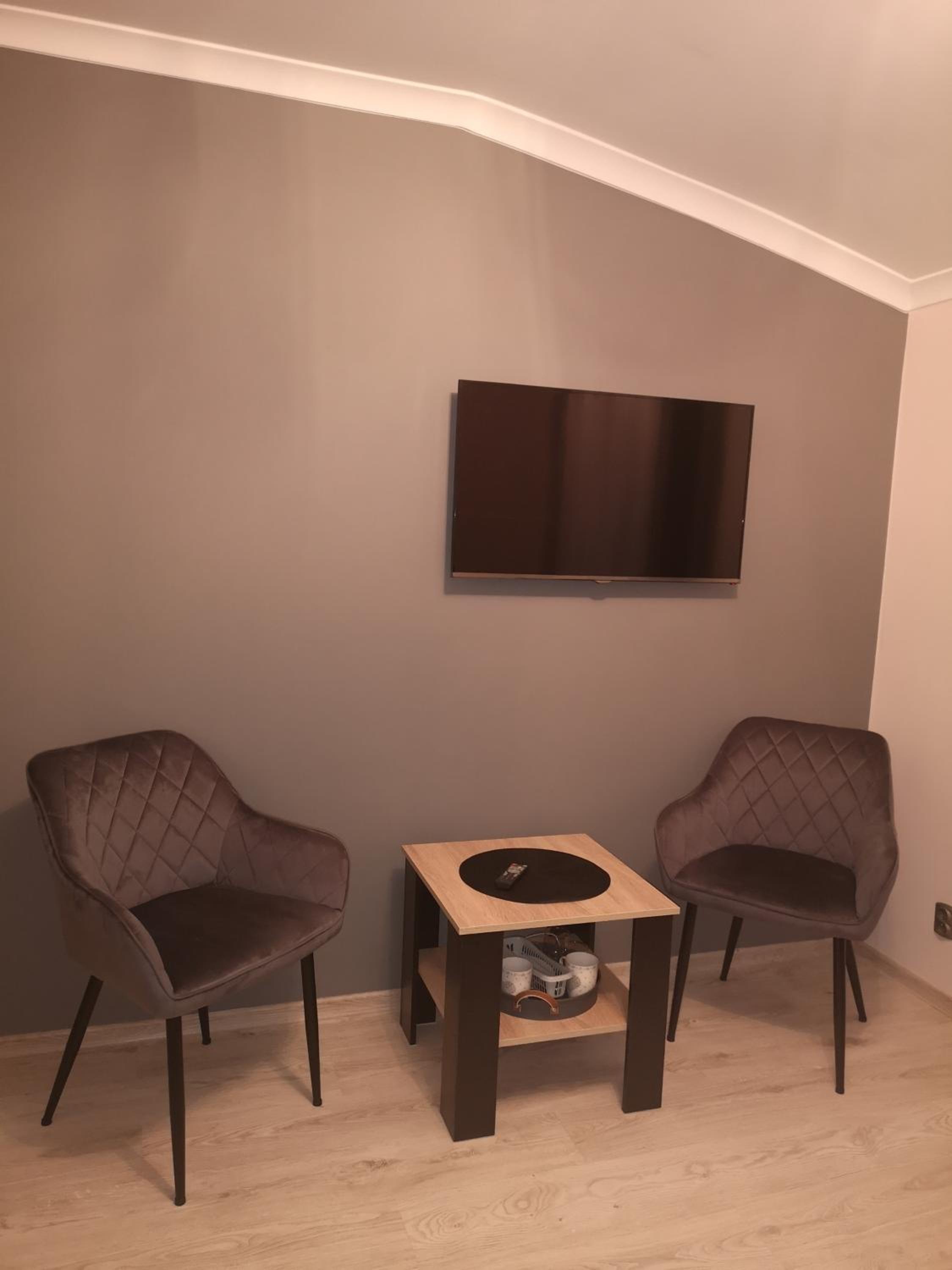 Double Room with Private Bathroom photo 3