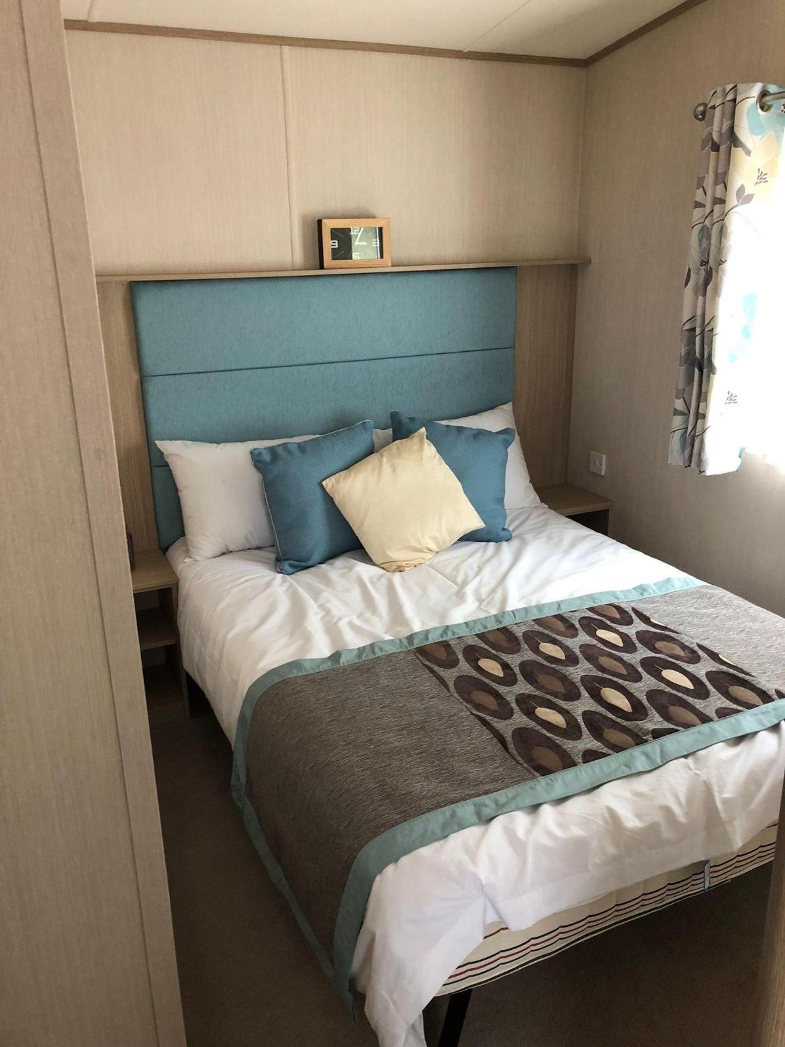 Mobile Home photo 1