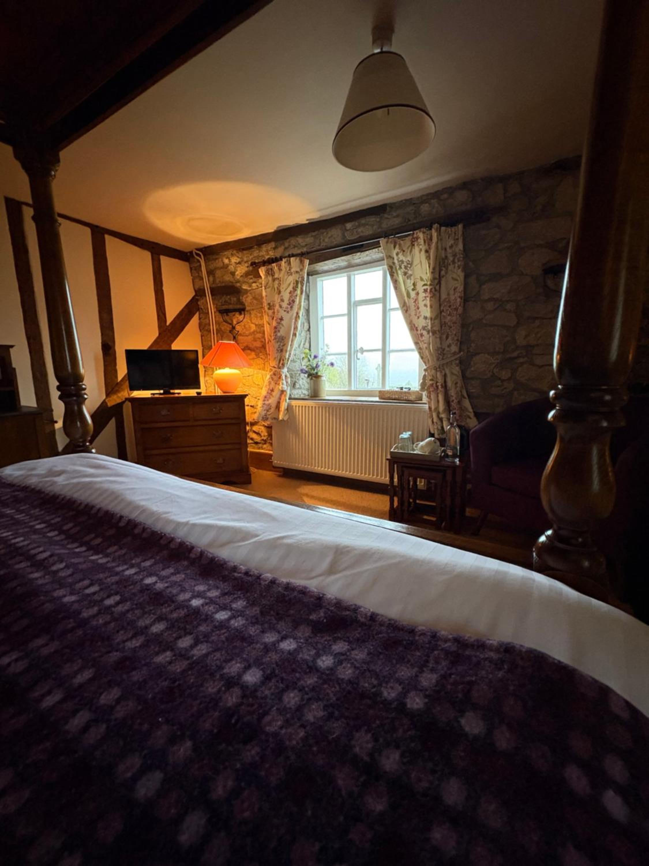Double Room with Private External Bathroom photo 2
