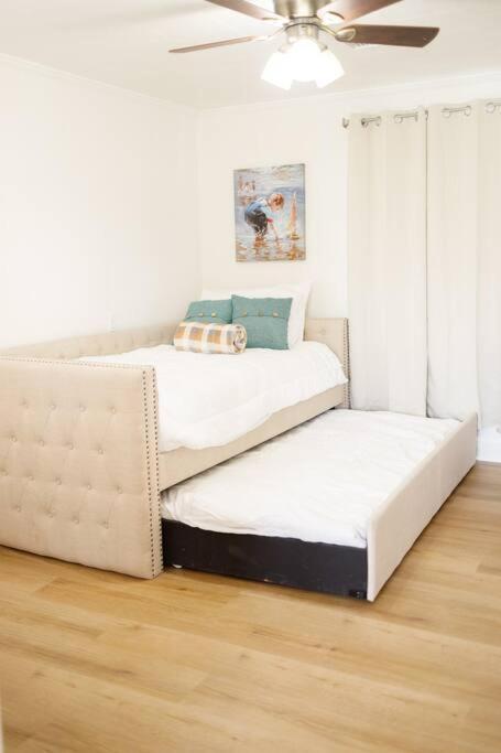 Three-Bedroom Home photo 2