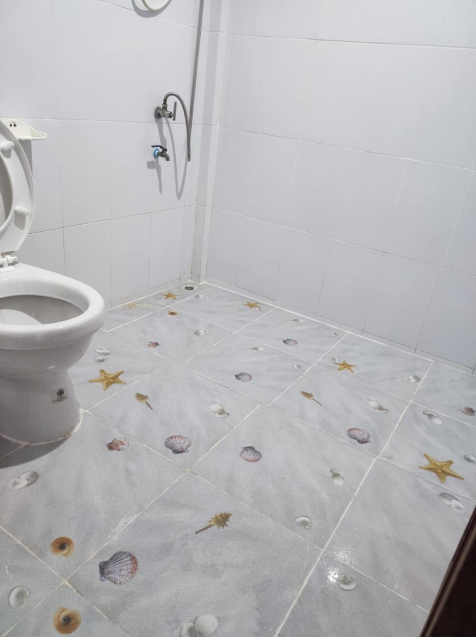 Triple Room With Private Bathroom photo 2