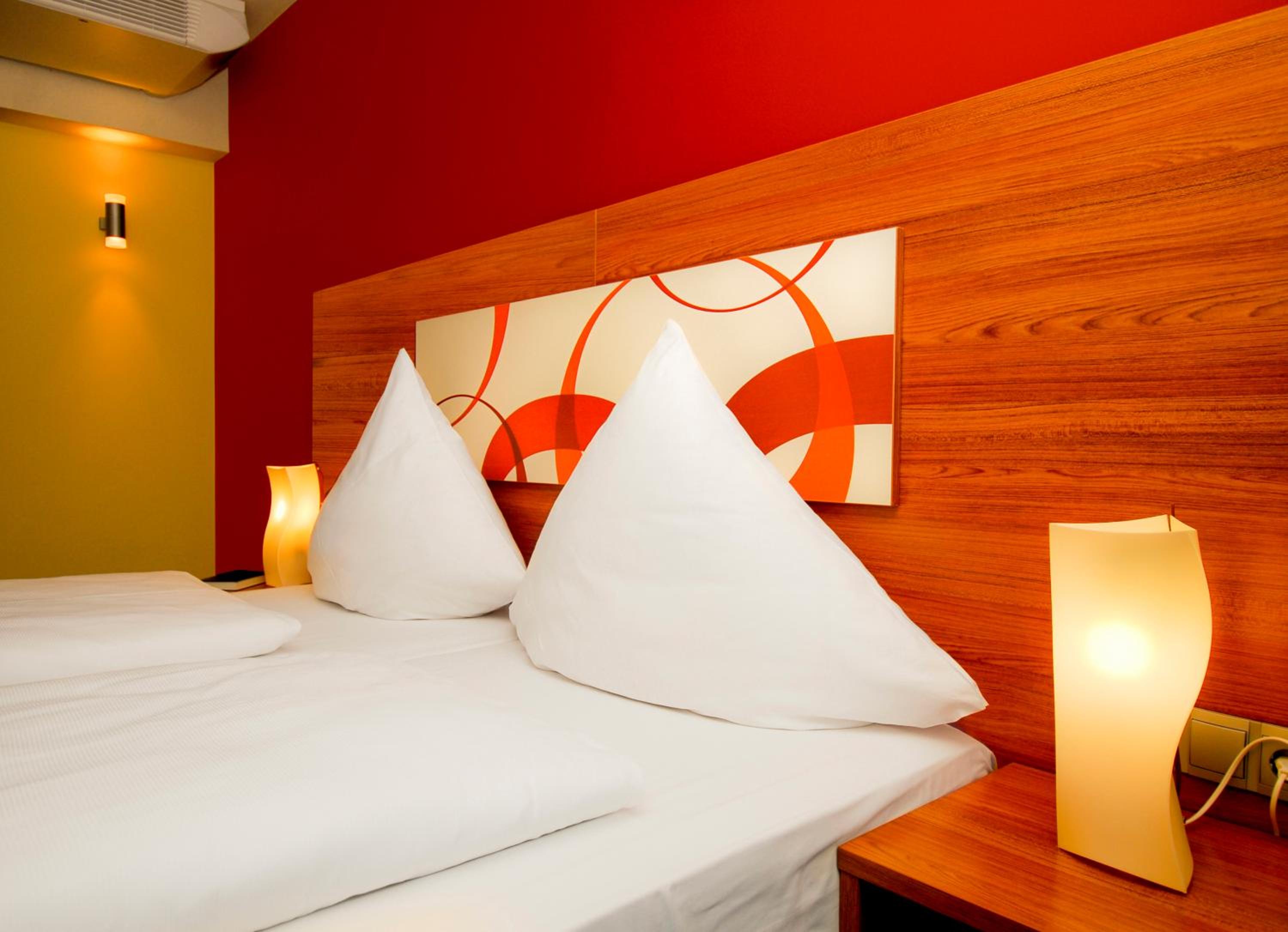 Double Room - Photo 5