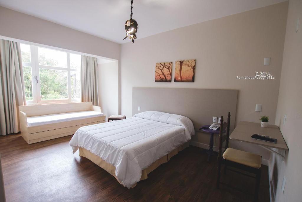 Standard Triple Room photo 2