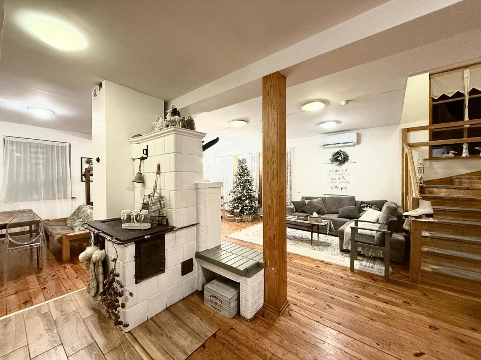 Four-Bedroom House - Photo 44
