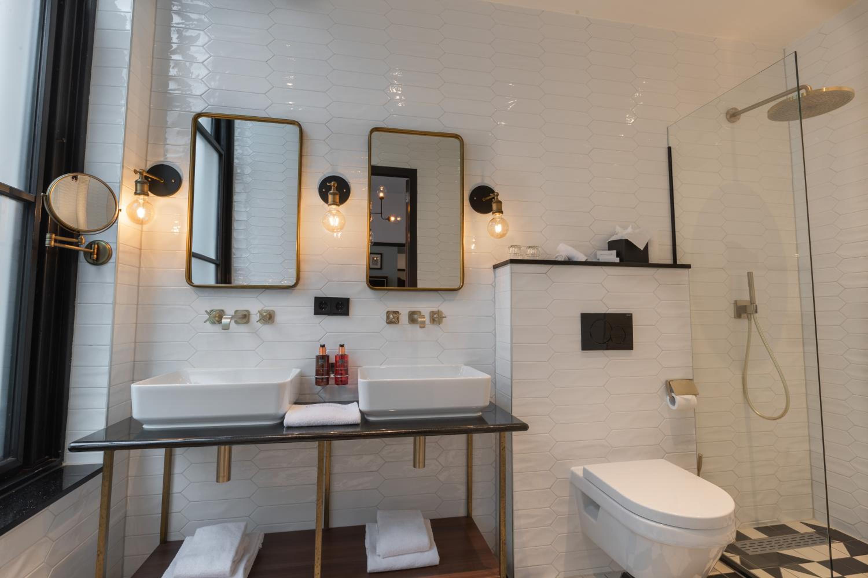 Junior Suite thumbnail 5