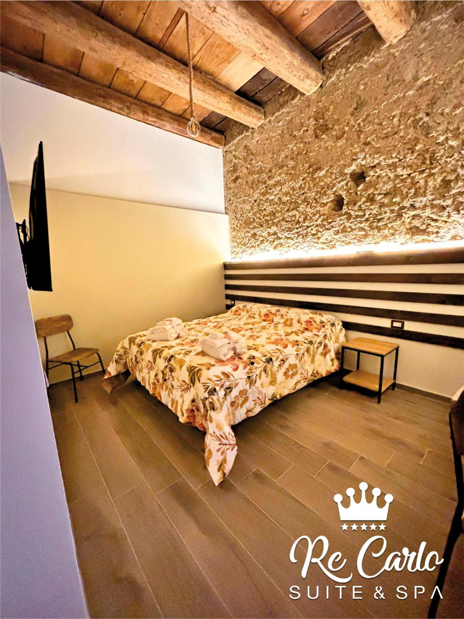 King Suite With Spa Bath photo 3