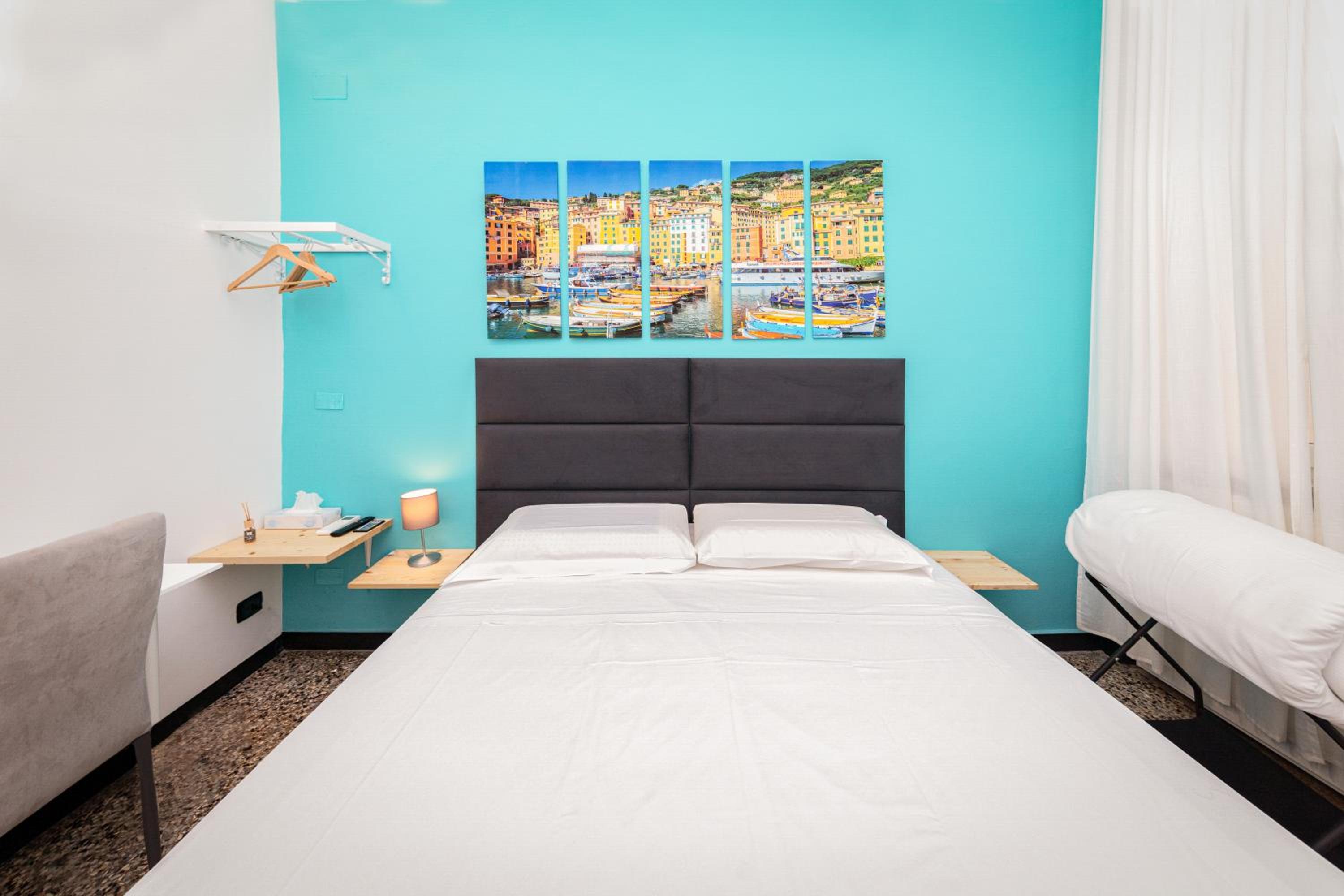 Small Double Room photo 1