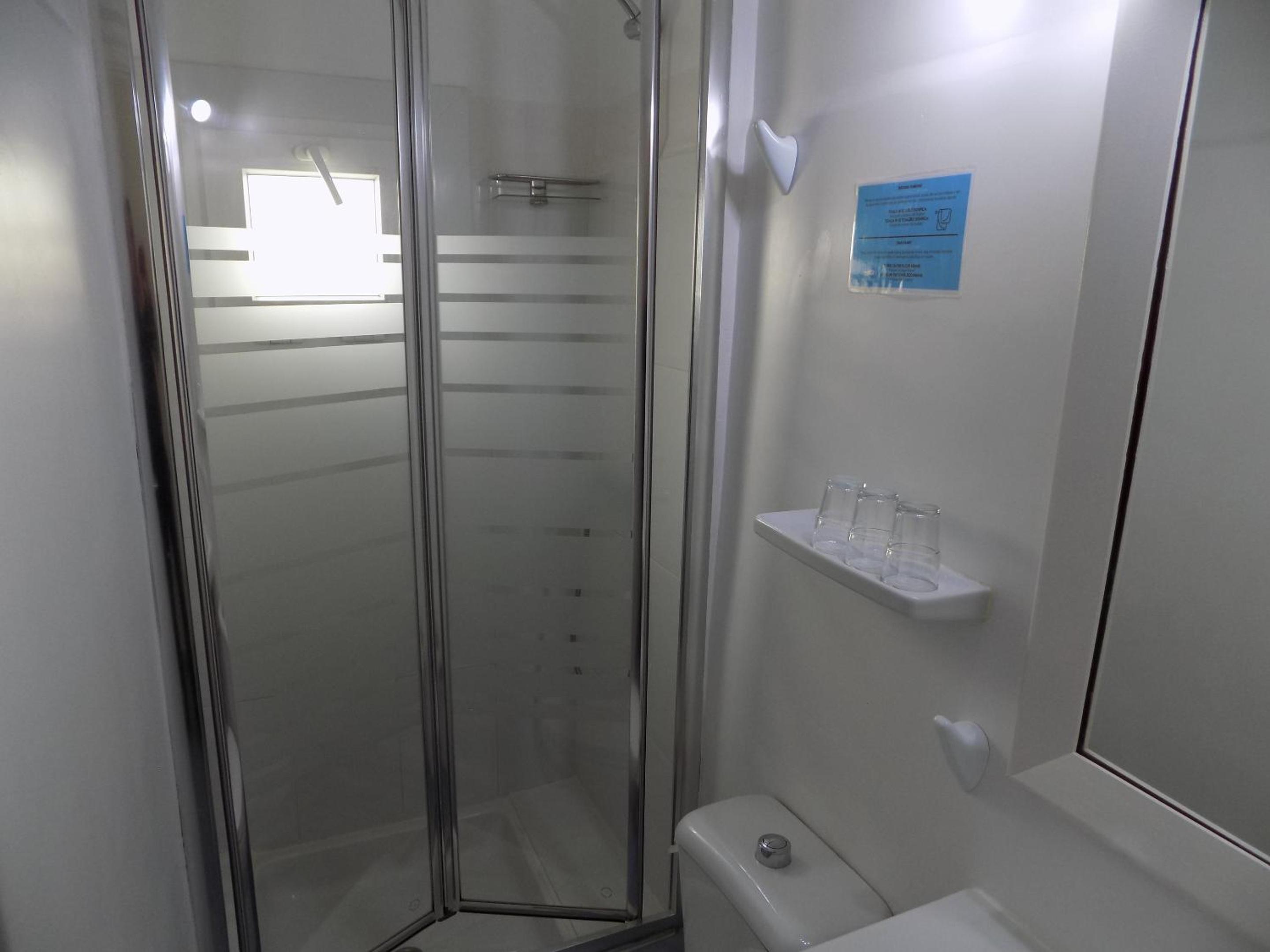 Standard Triple Room photo 3