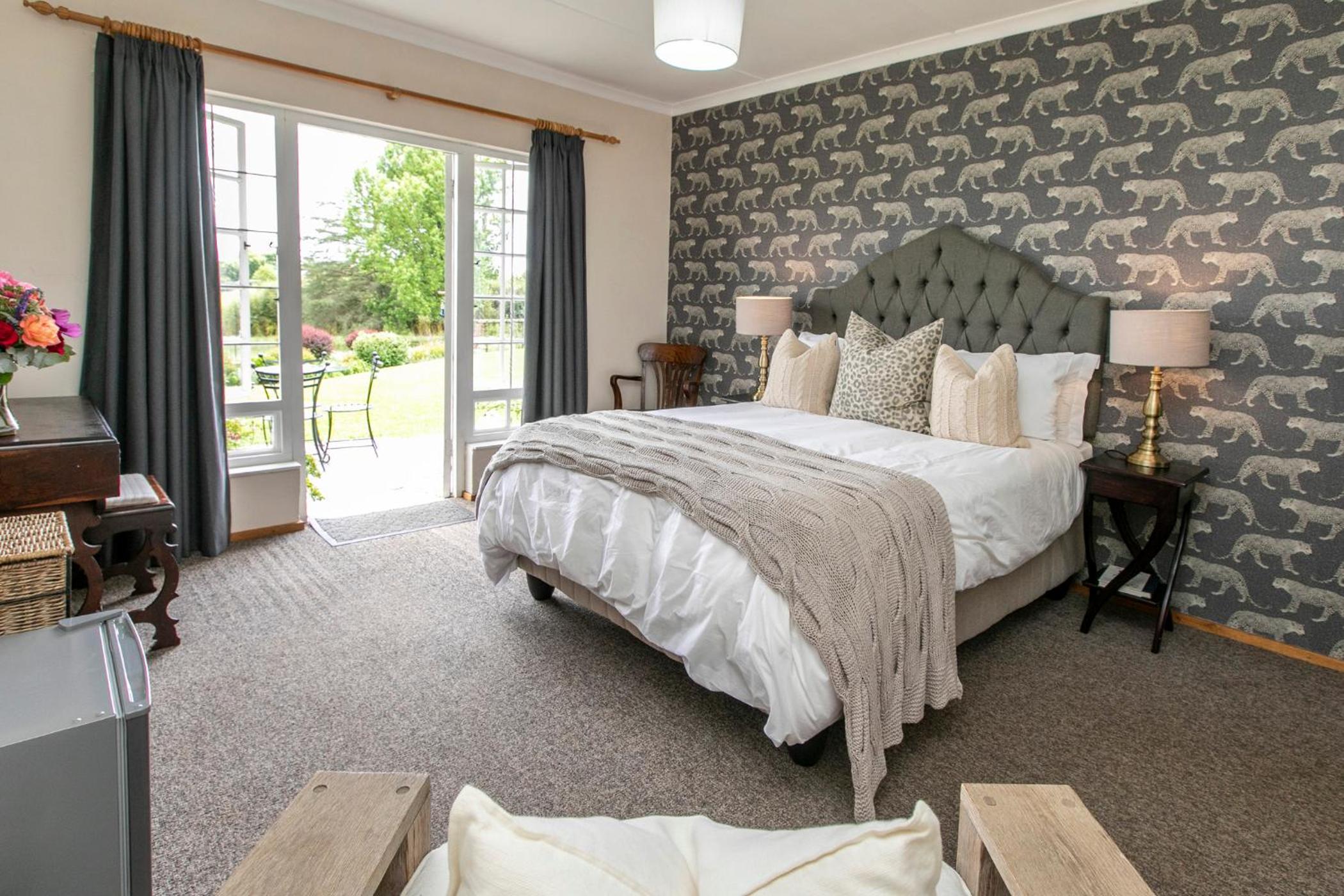 King Room with Mountain View