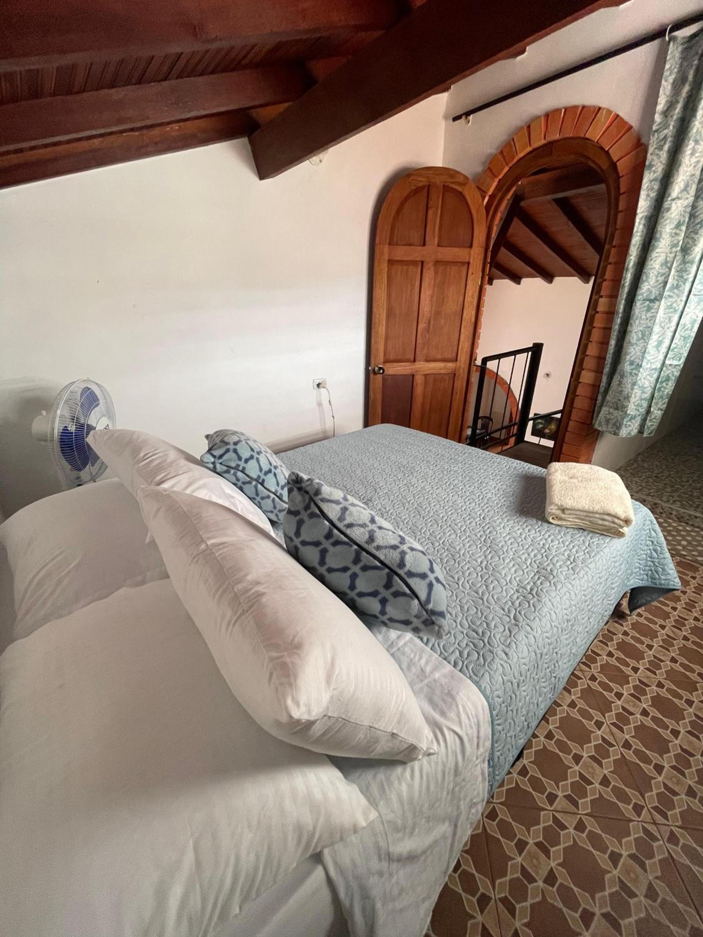 Double Room with Private Bathroom photo 2