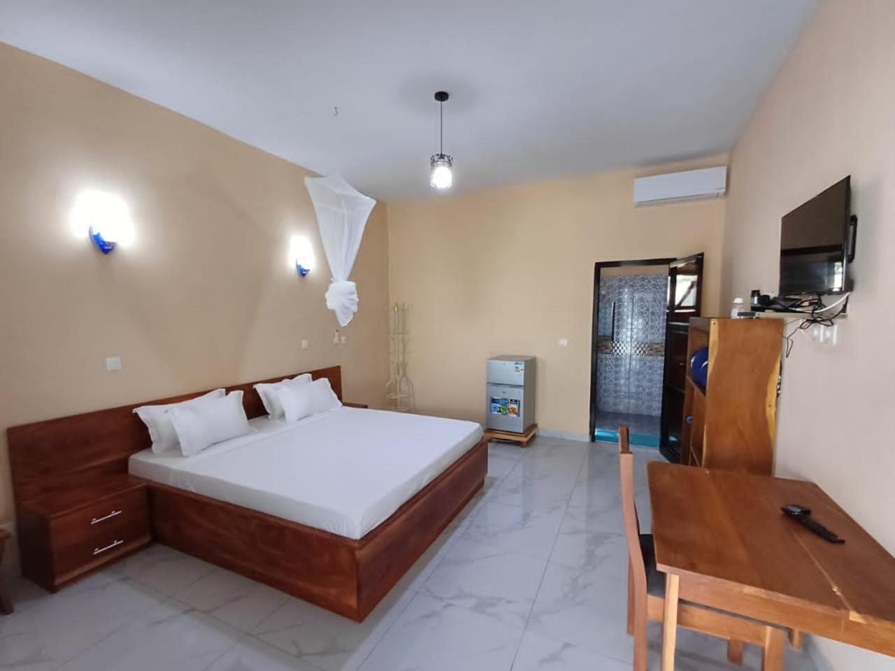 Double Room with Pool View