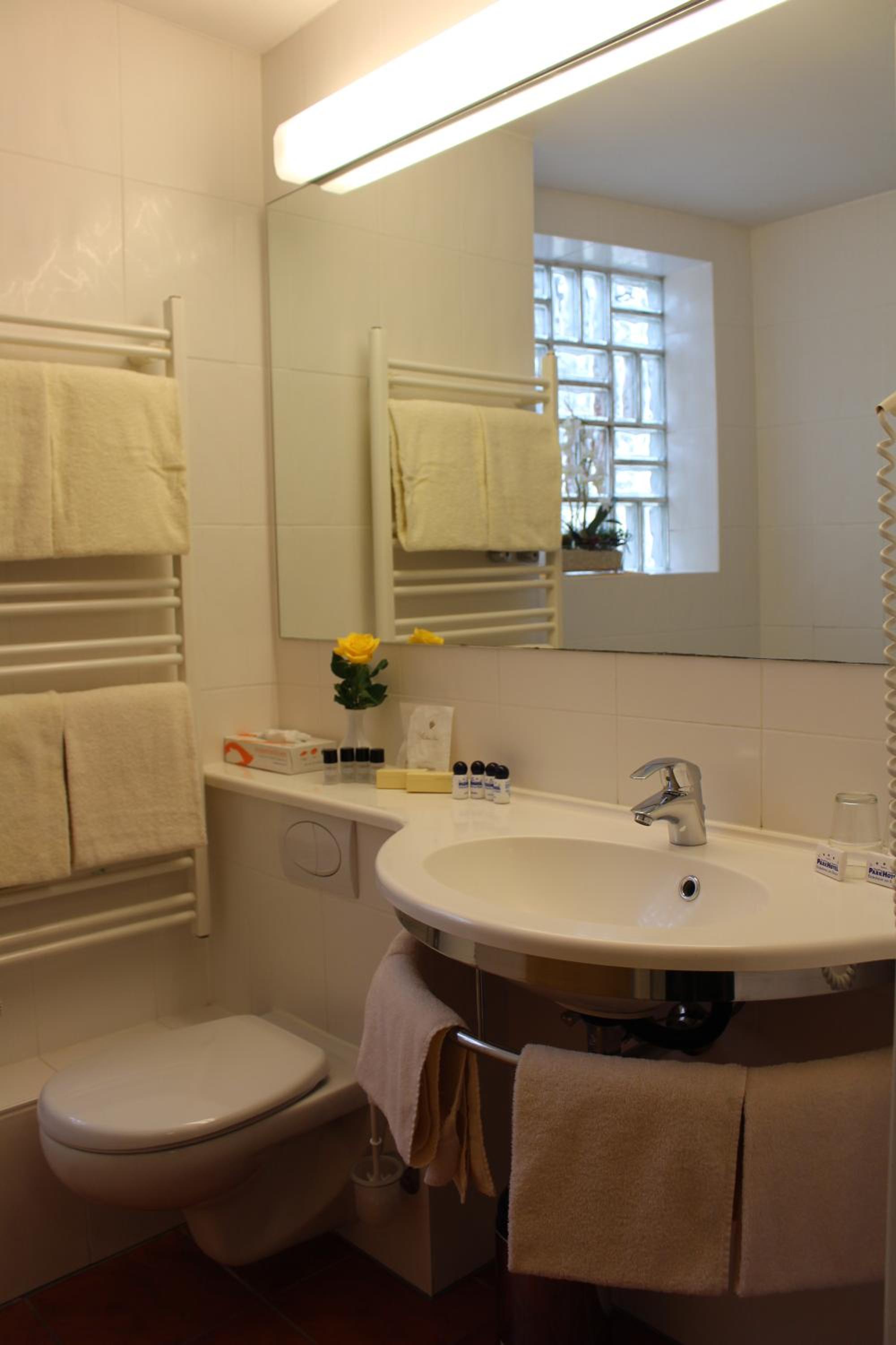 Family Room - Photo 9