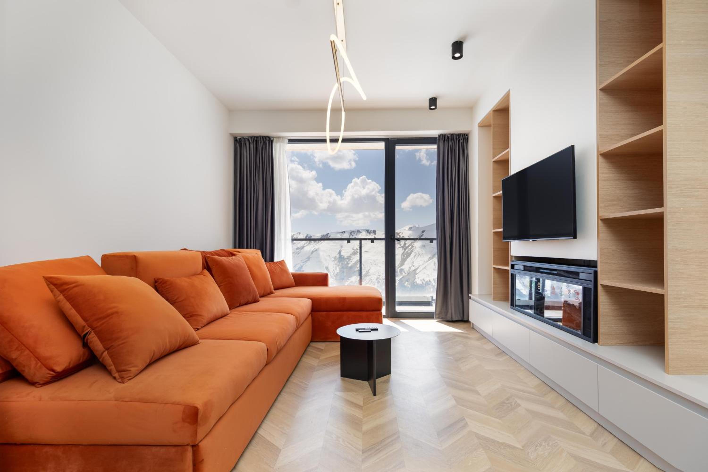 Studio Apartment