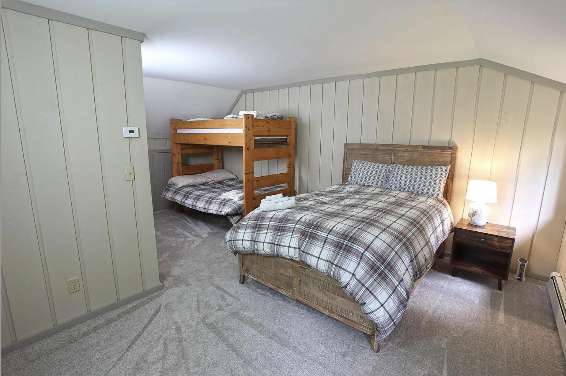 Three-Bedroom Chalet photo 3