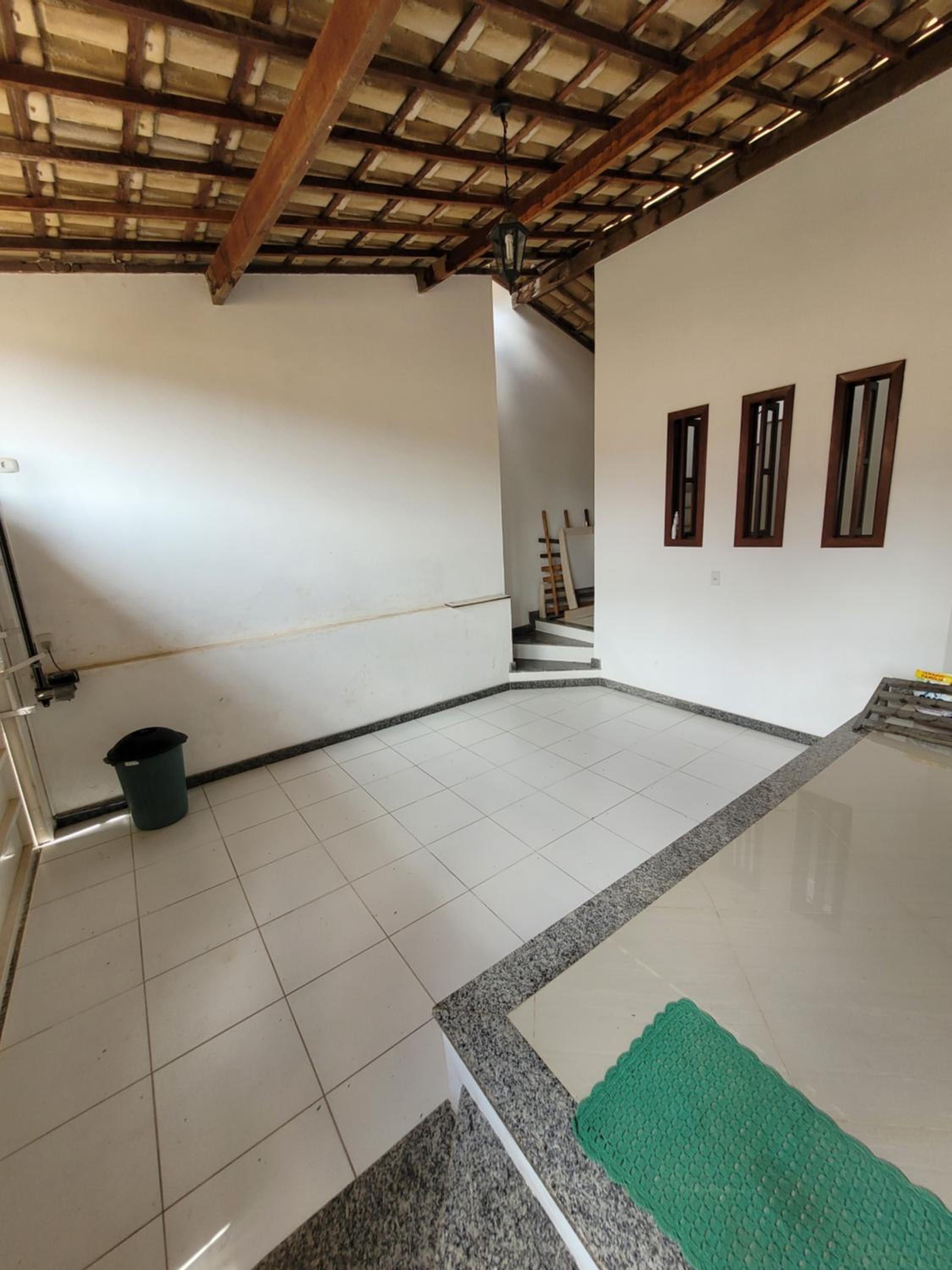 Three-Bedroom House photo 2