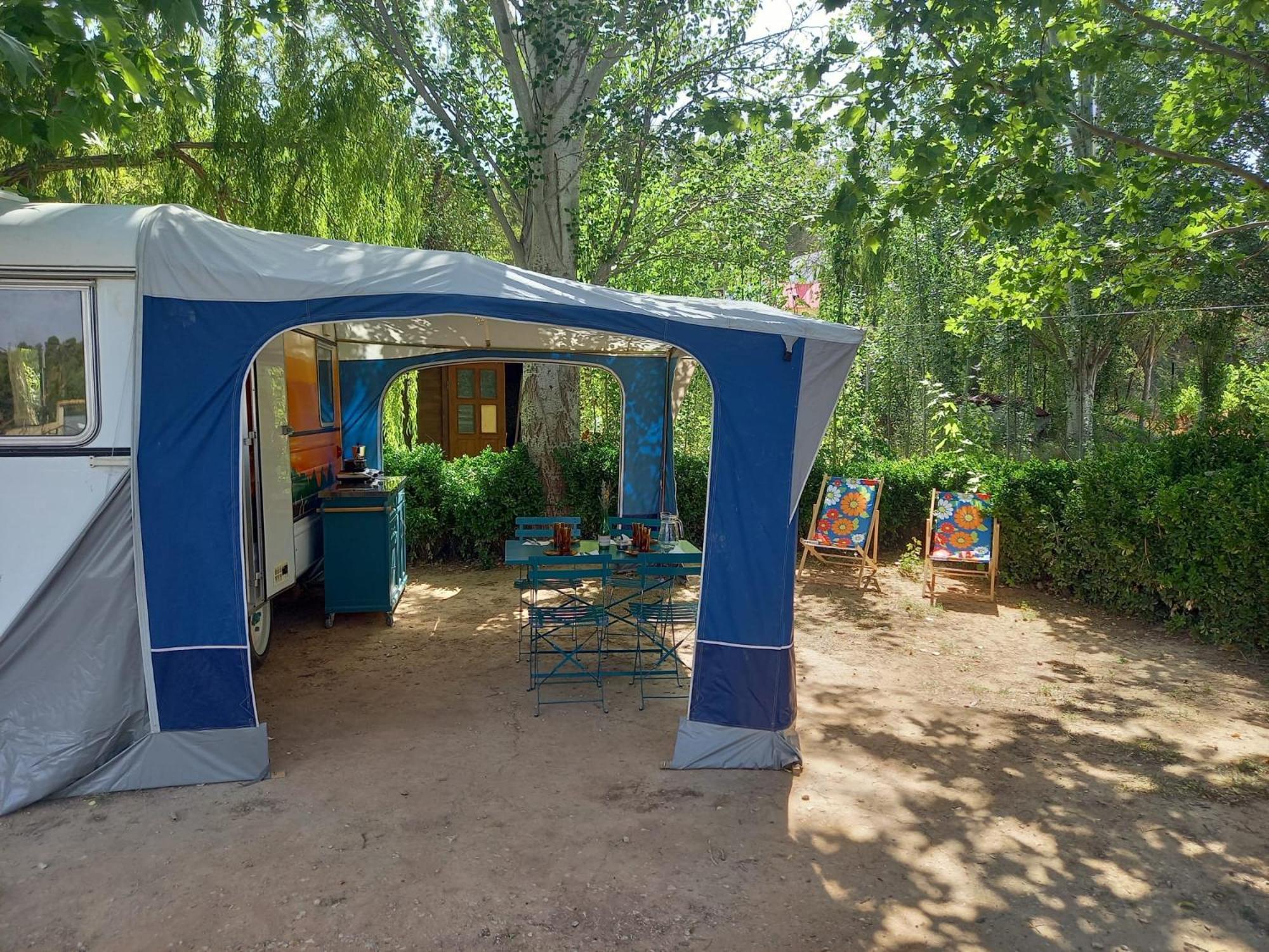 Caravan photo 2