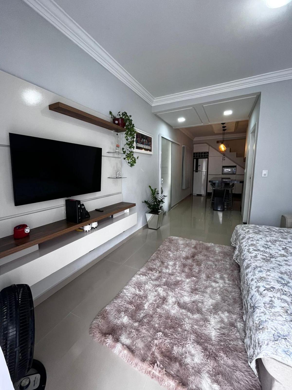 Two-Bedroom House photo 2
