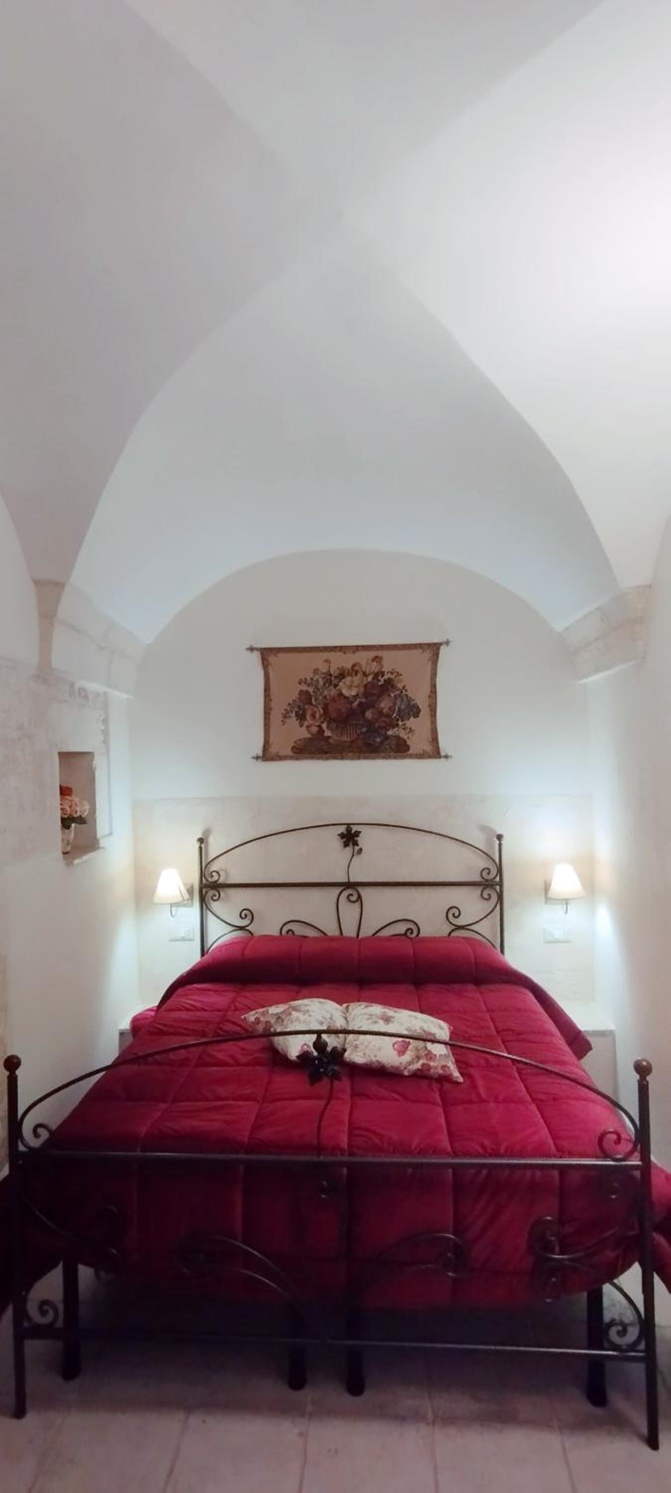 One-Bedroom House photo 1