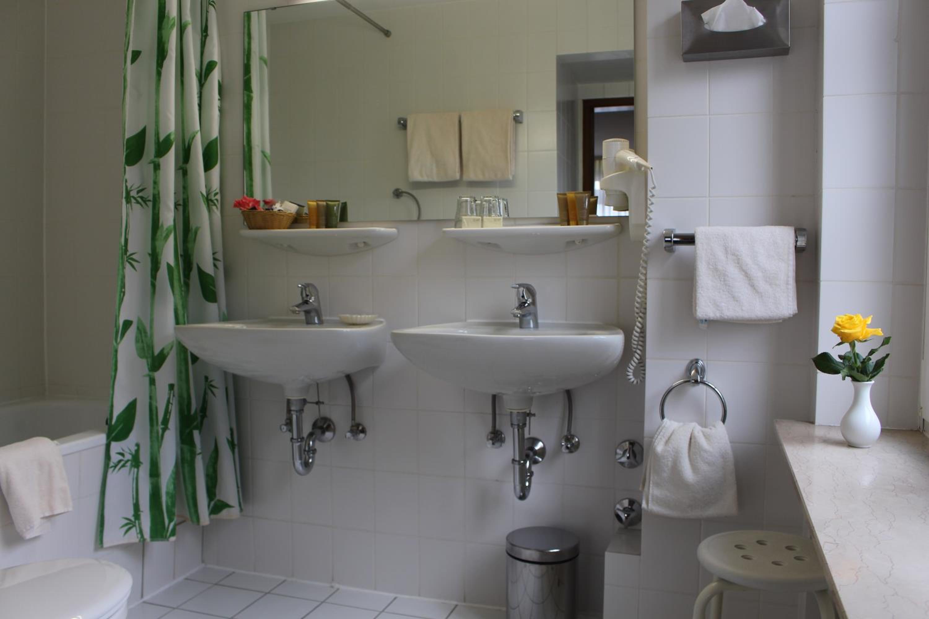Comfort Double Room - Photo 11