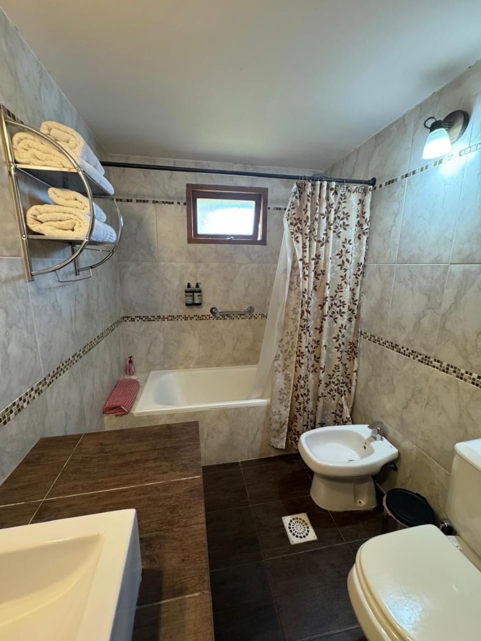 King Suite with Balcony photo 3