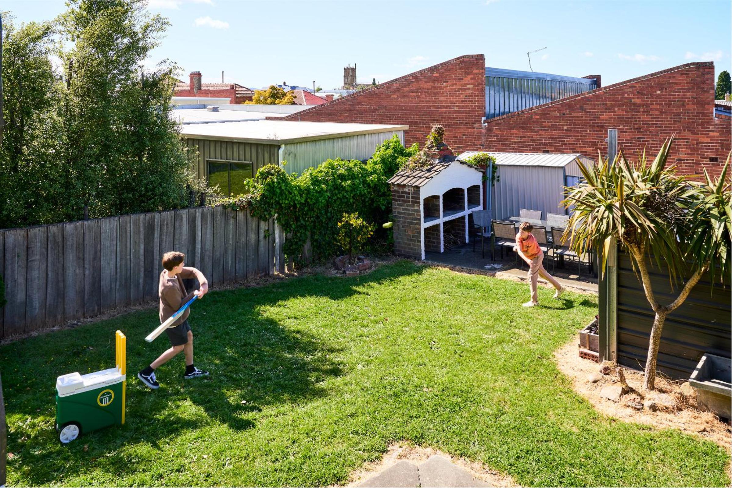 Three-Bedroom House photo 2