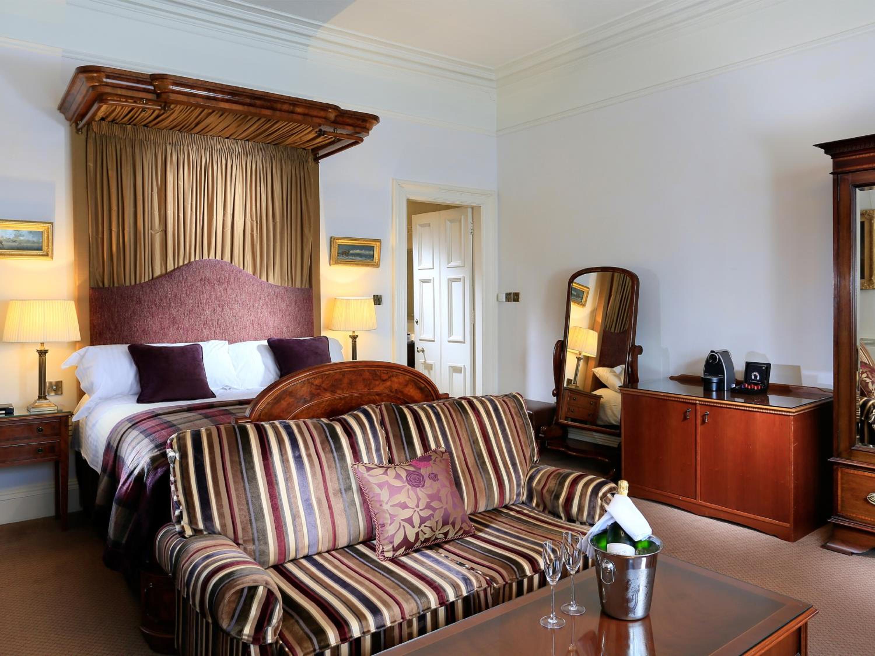 Superior Suite - Photo 2