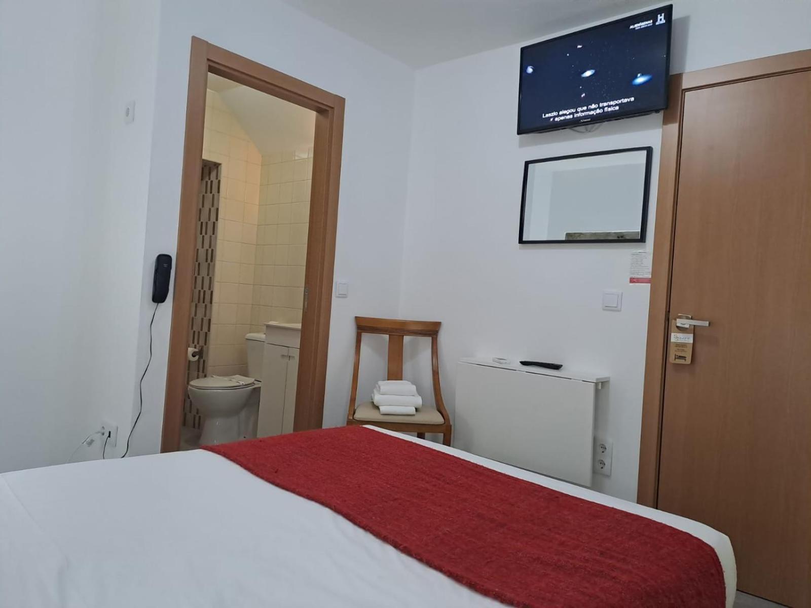 Economy Double Room photo 2