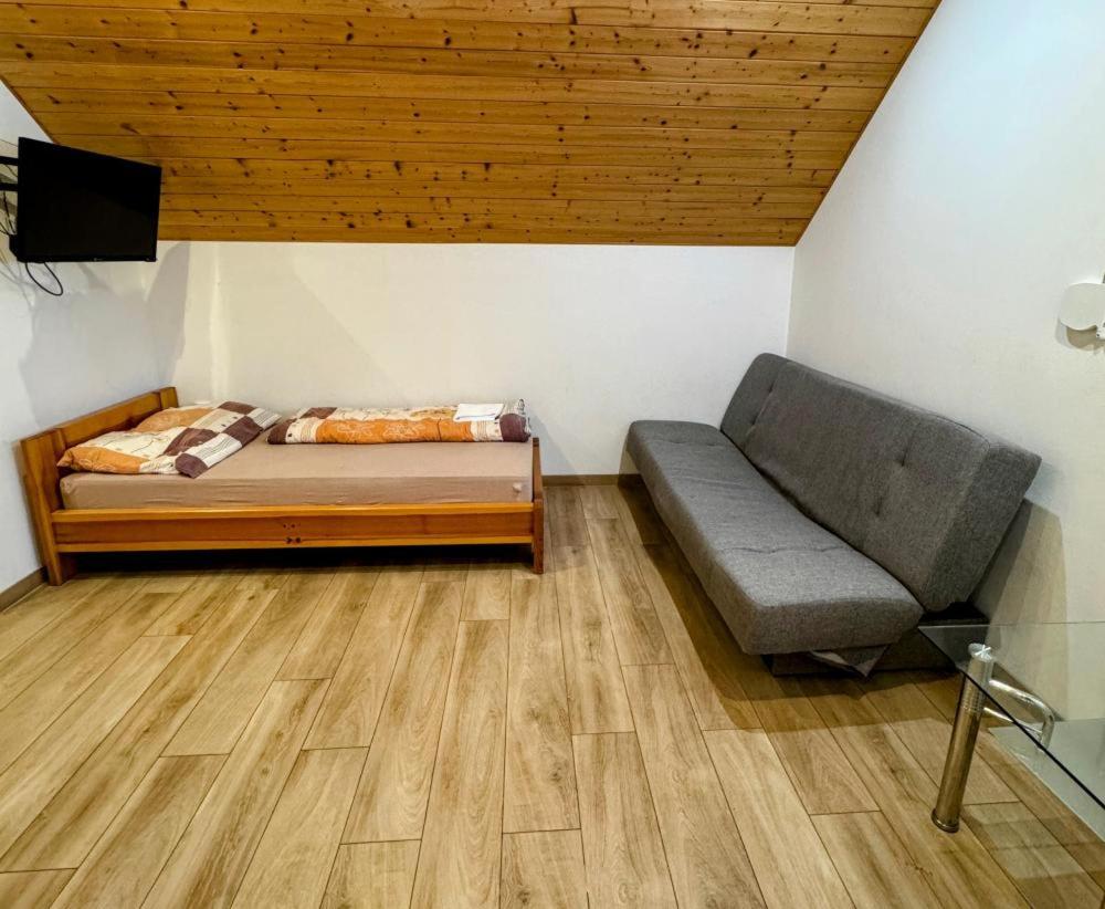 Standard Triple Room photo 1