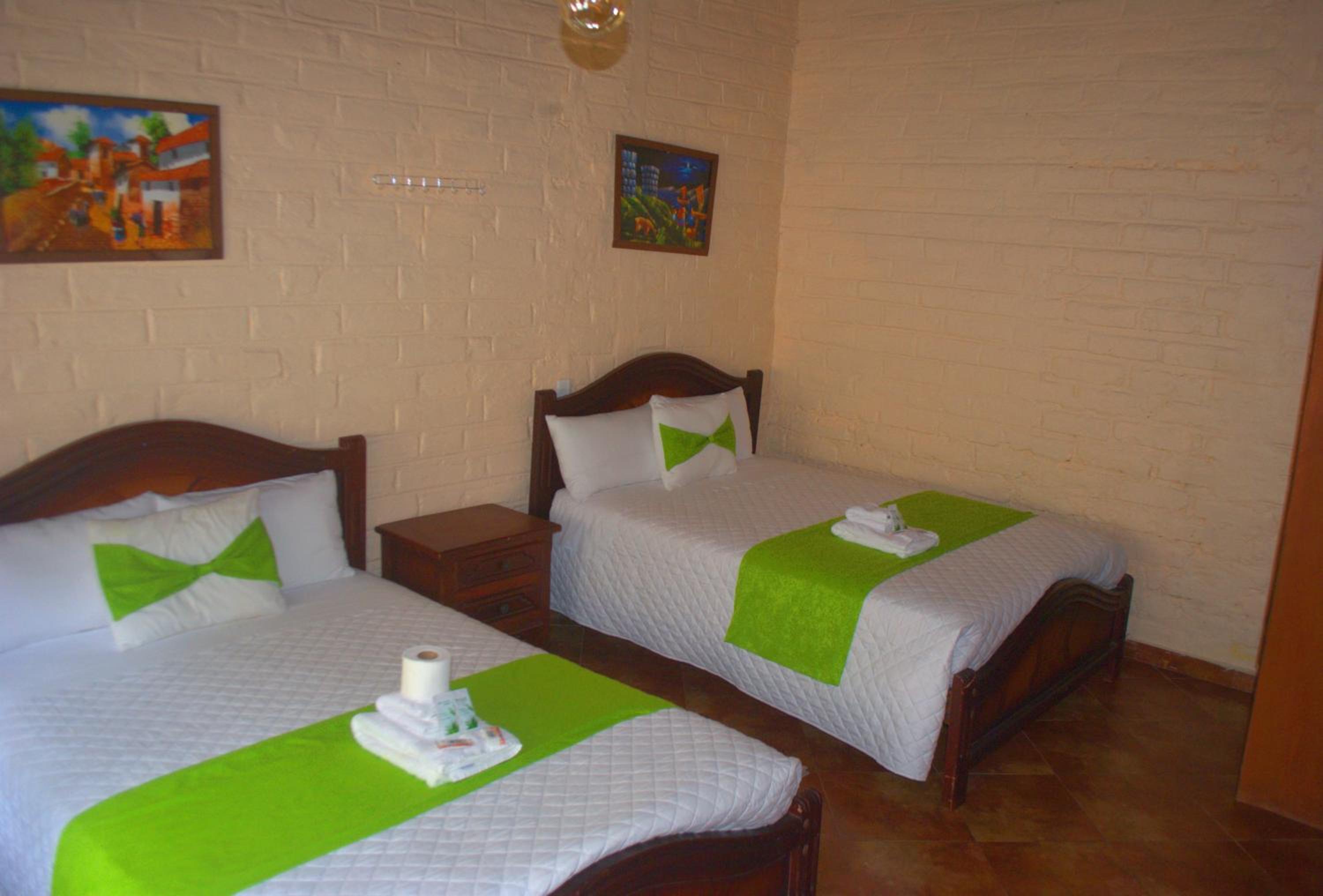 Deluxe Triple Room photo 3
